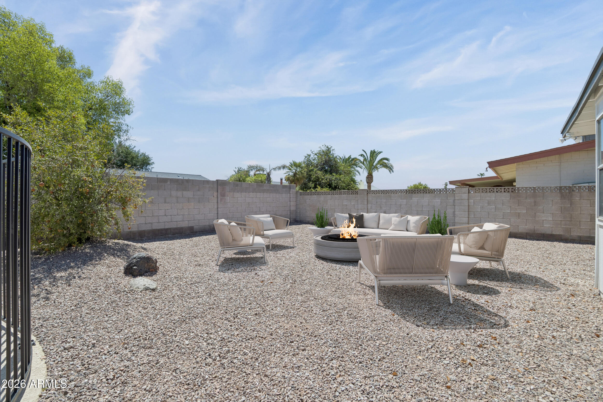 TIERRA ESTE PARK UNIT 4 - Residential