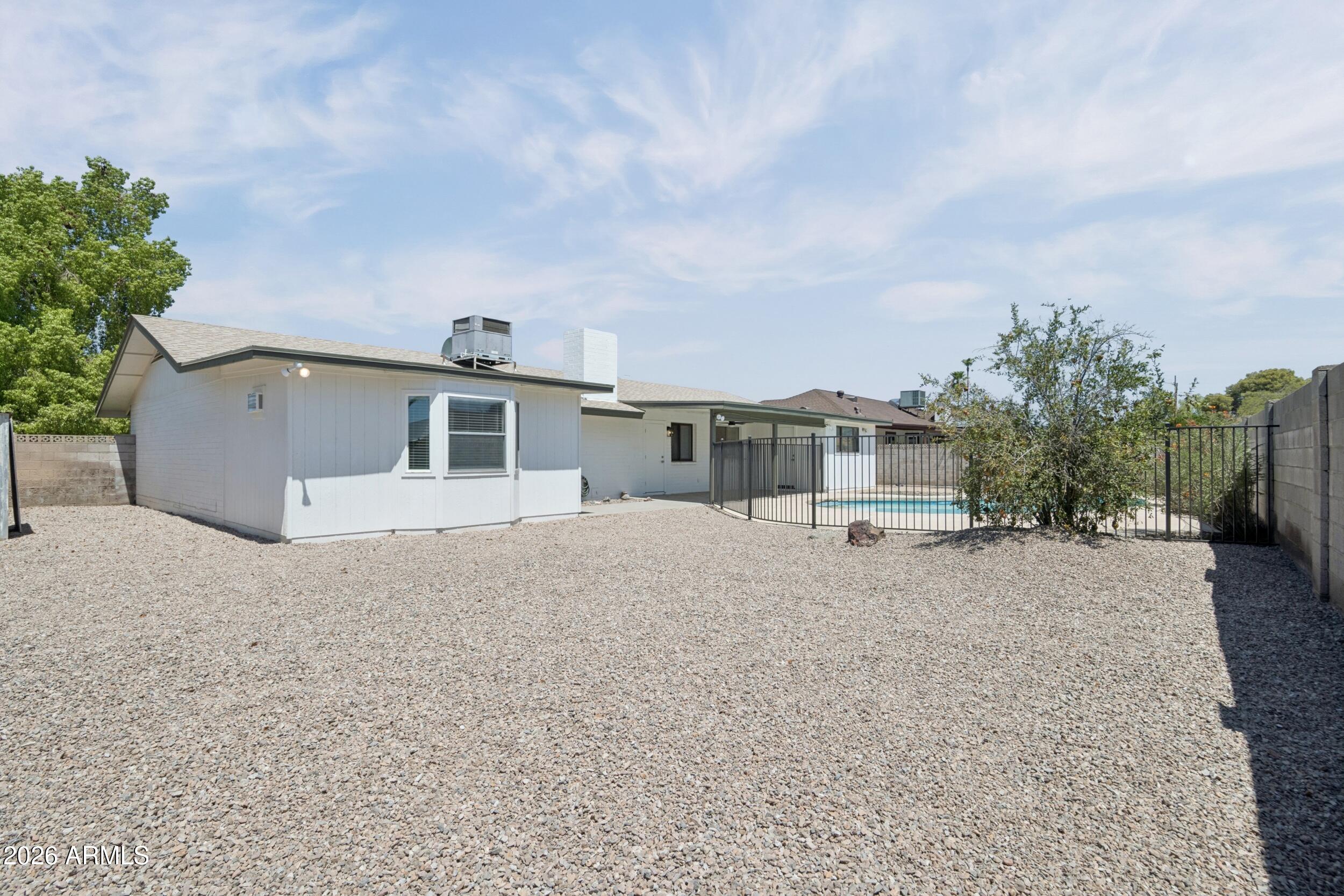 TIERRA ESTE PARK UNIT 4 - Residential