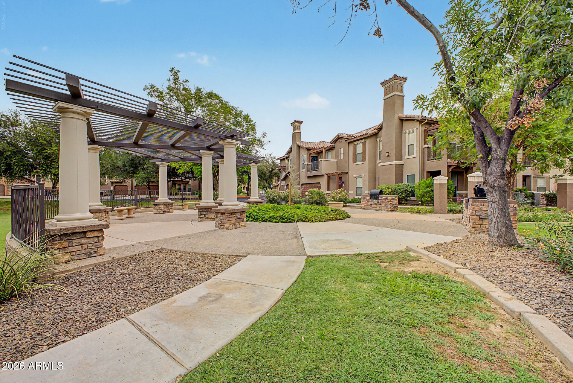 RENAISSANCE VILLAS ON THE PARK CONDOMINIUM - Residential