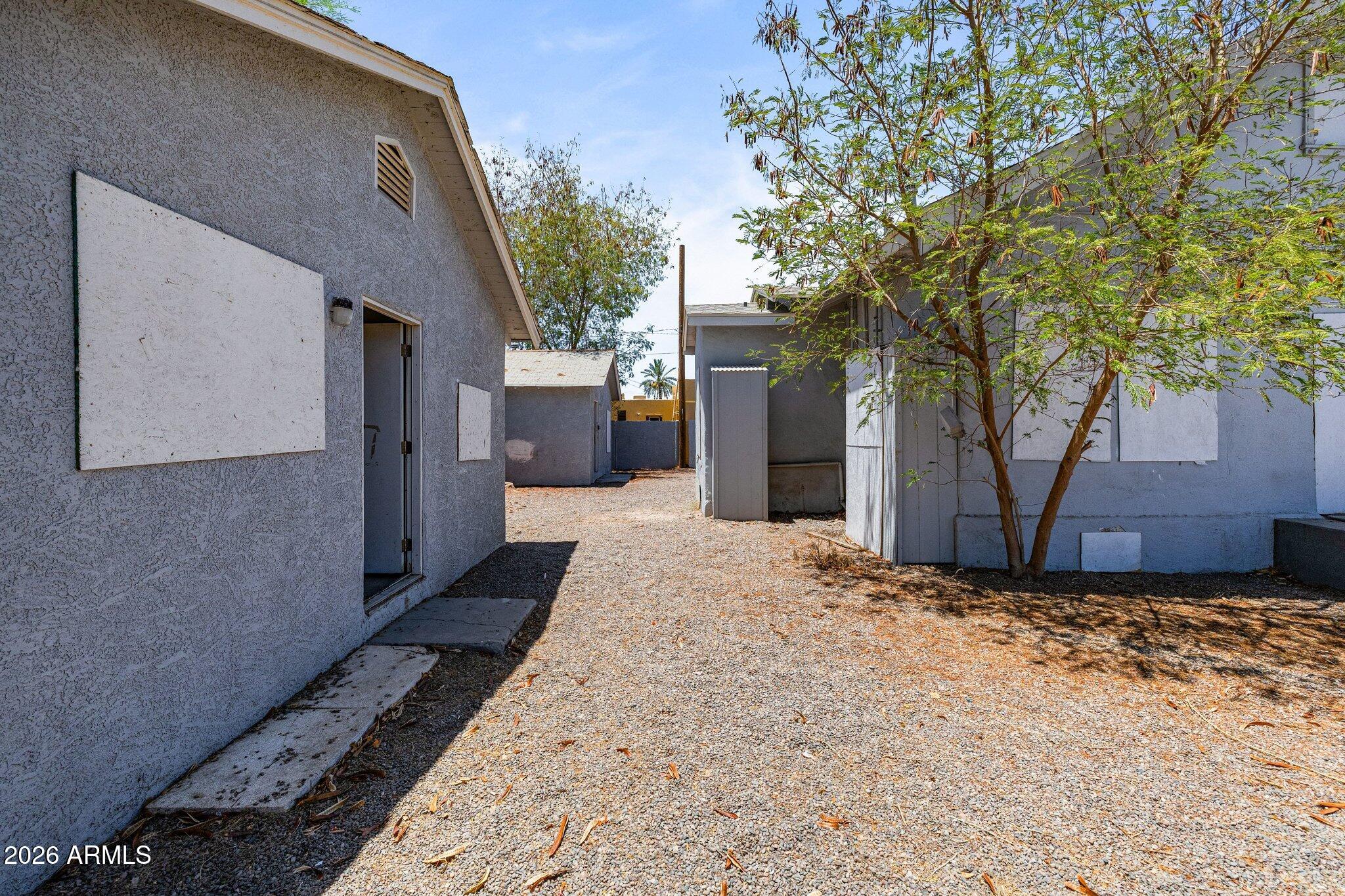 CAPITOL BLK 43, 44, 35-38, 29, 30 - Residential Income