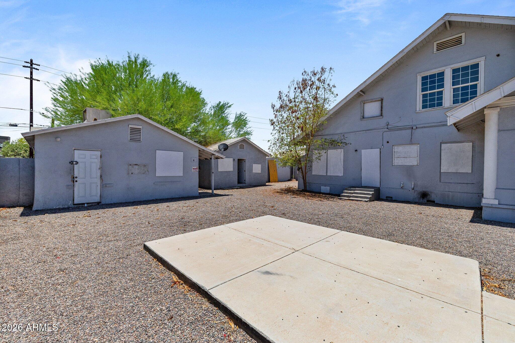 CAPITOL BLK 43, 44, 35-38, 29, 30 - Residential Income