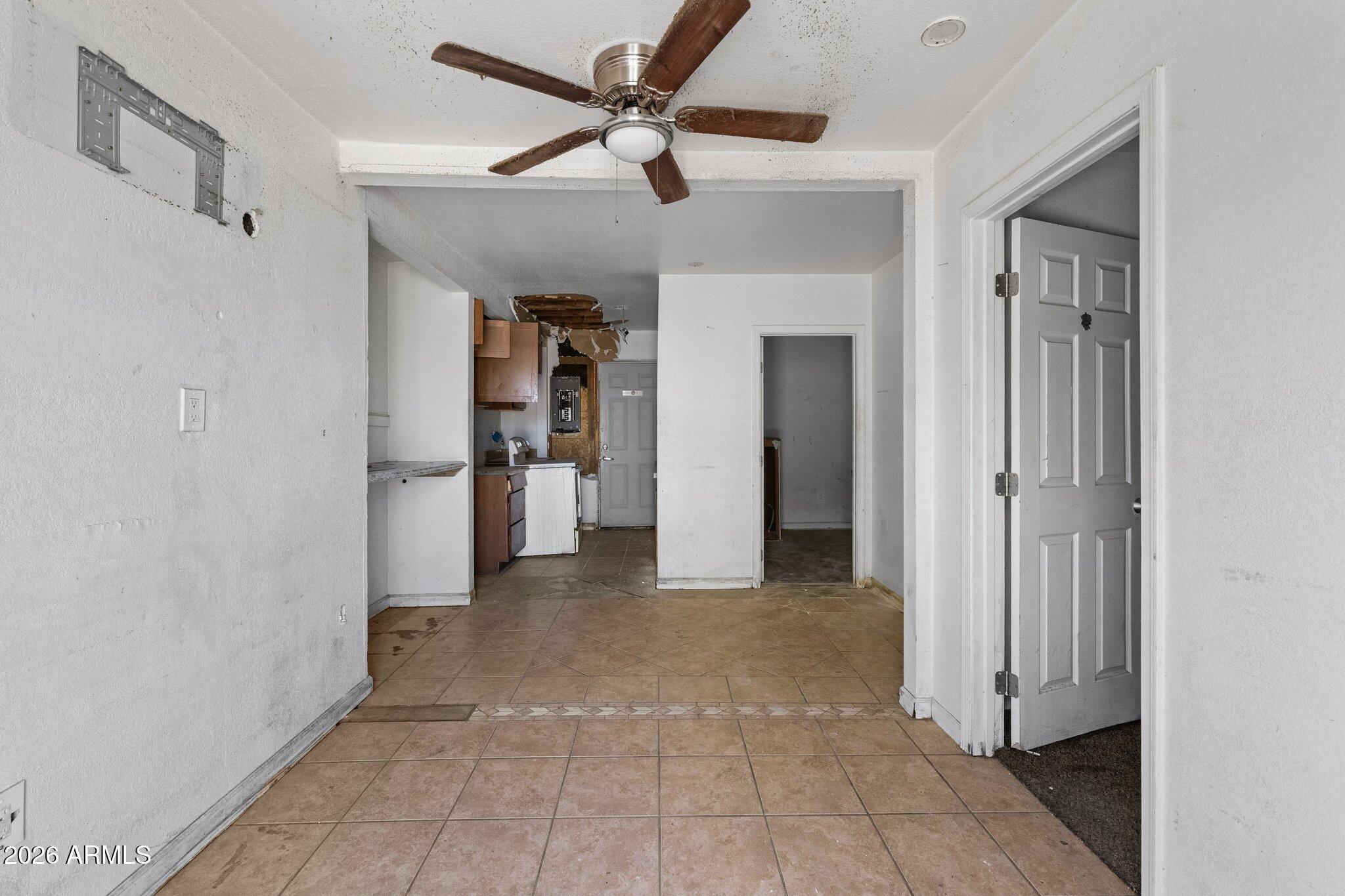 CAPITOL BLK 43, 44, 35-38, 29, 30 - Residential Income