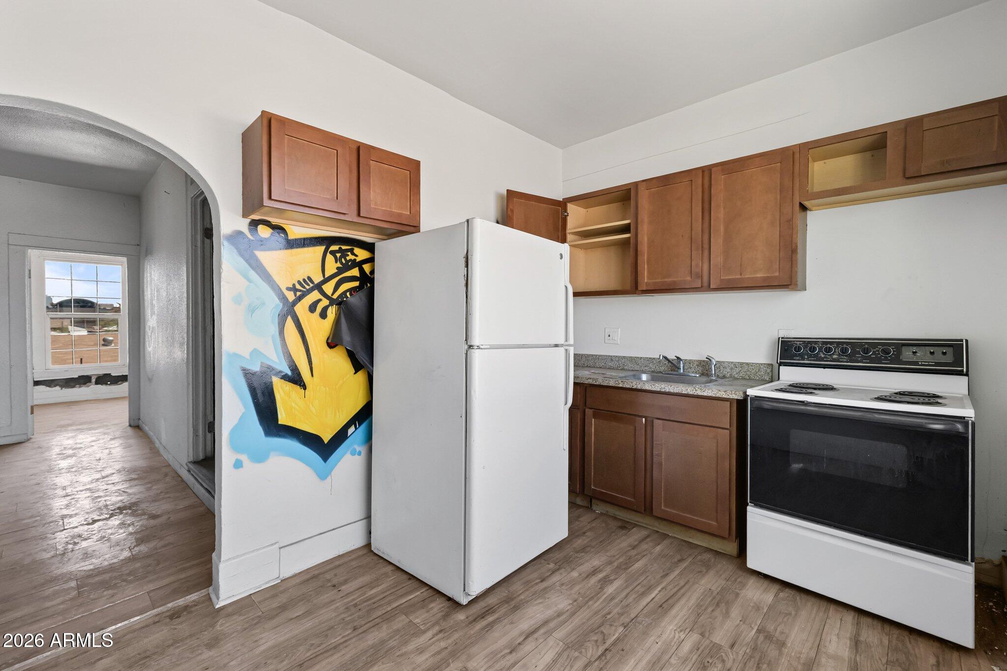 CAPITOL BLK 43, 44, 35-38, 29, 30 - Residential Income