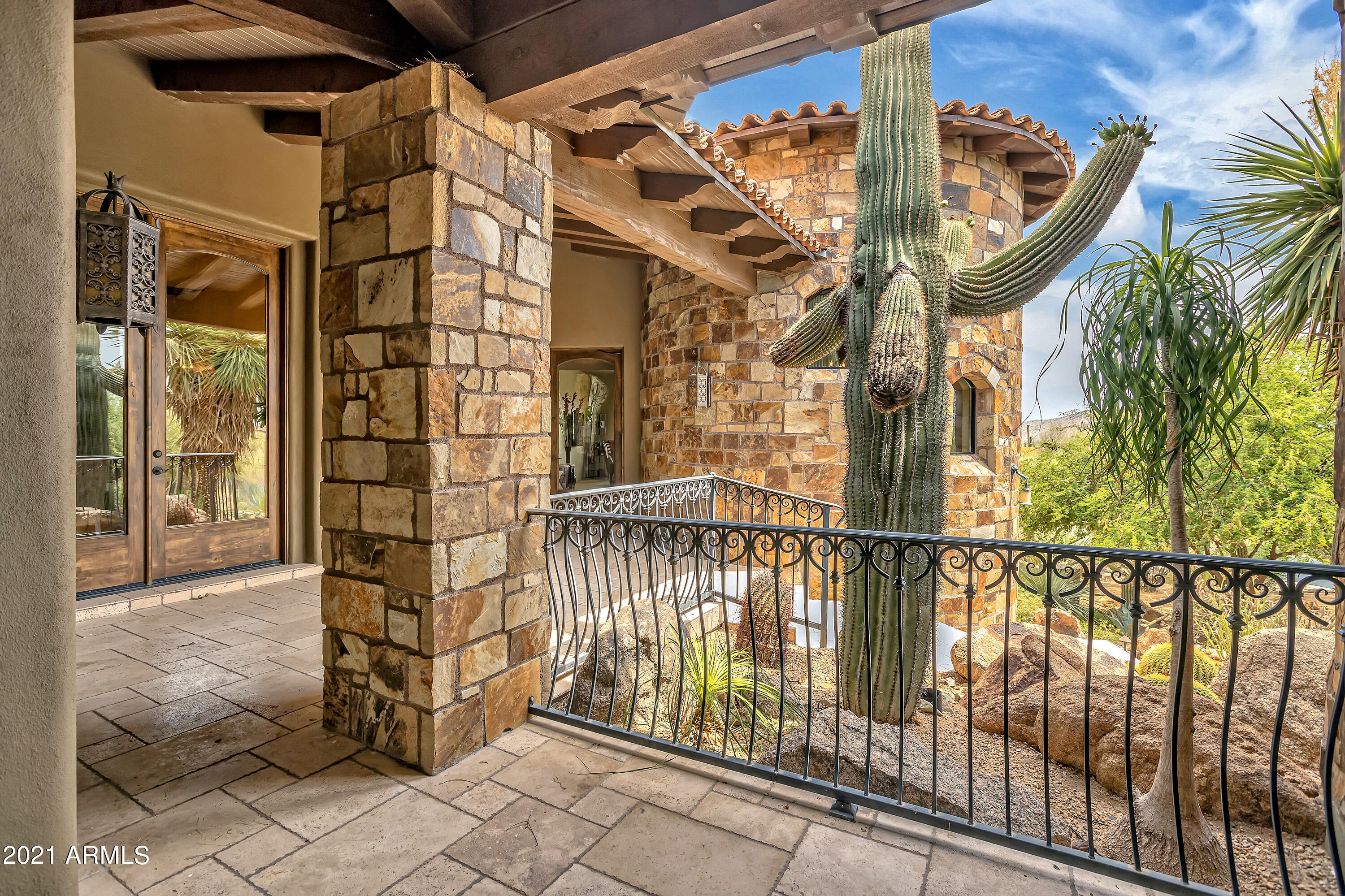 DESERT HIGHLANDS - Residential