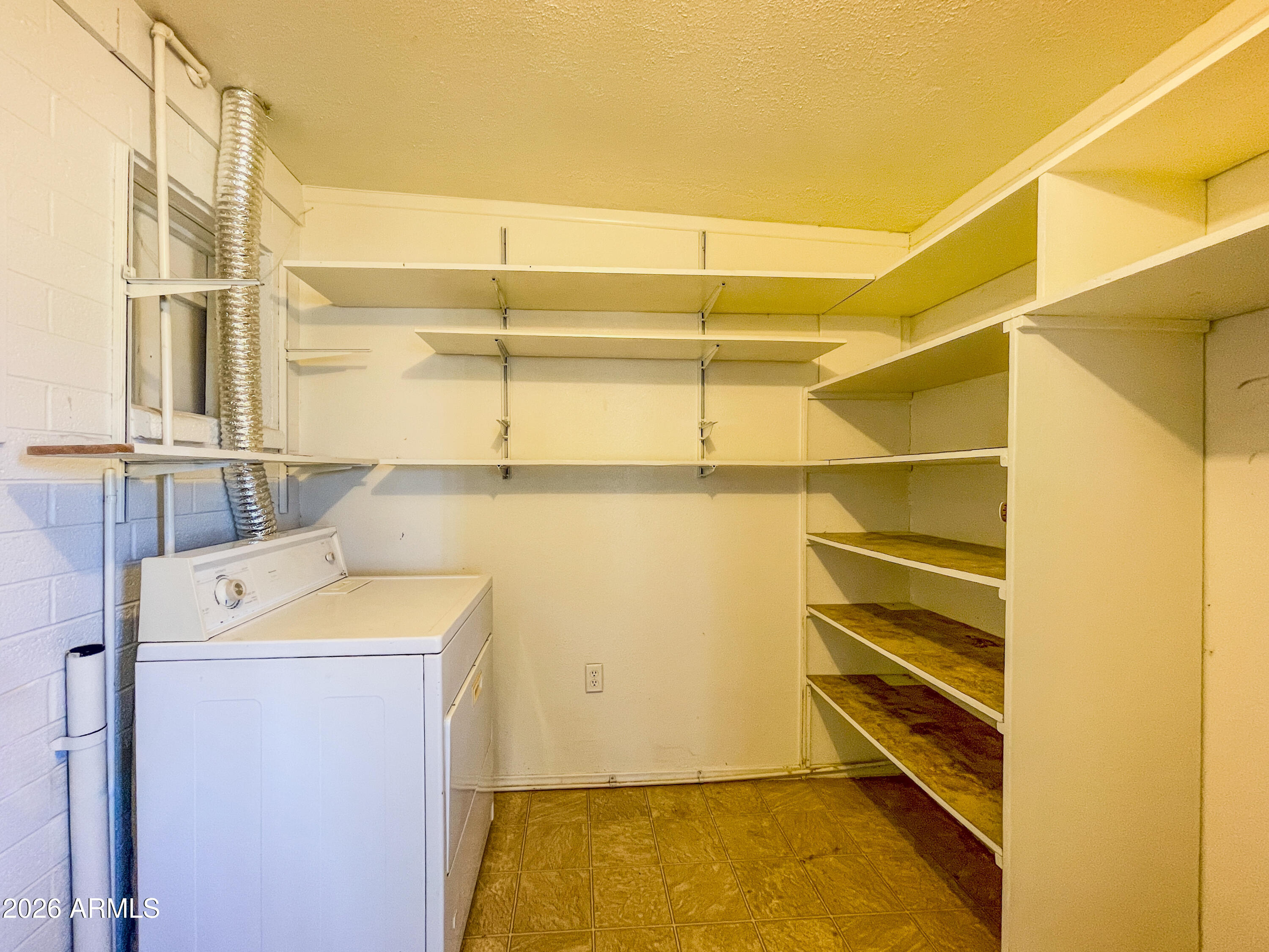 MAYER TOWNSITE - Residential