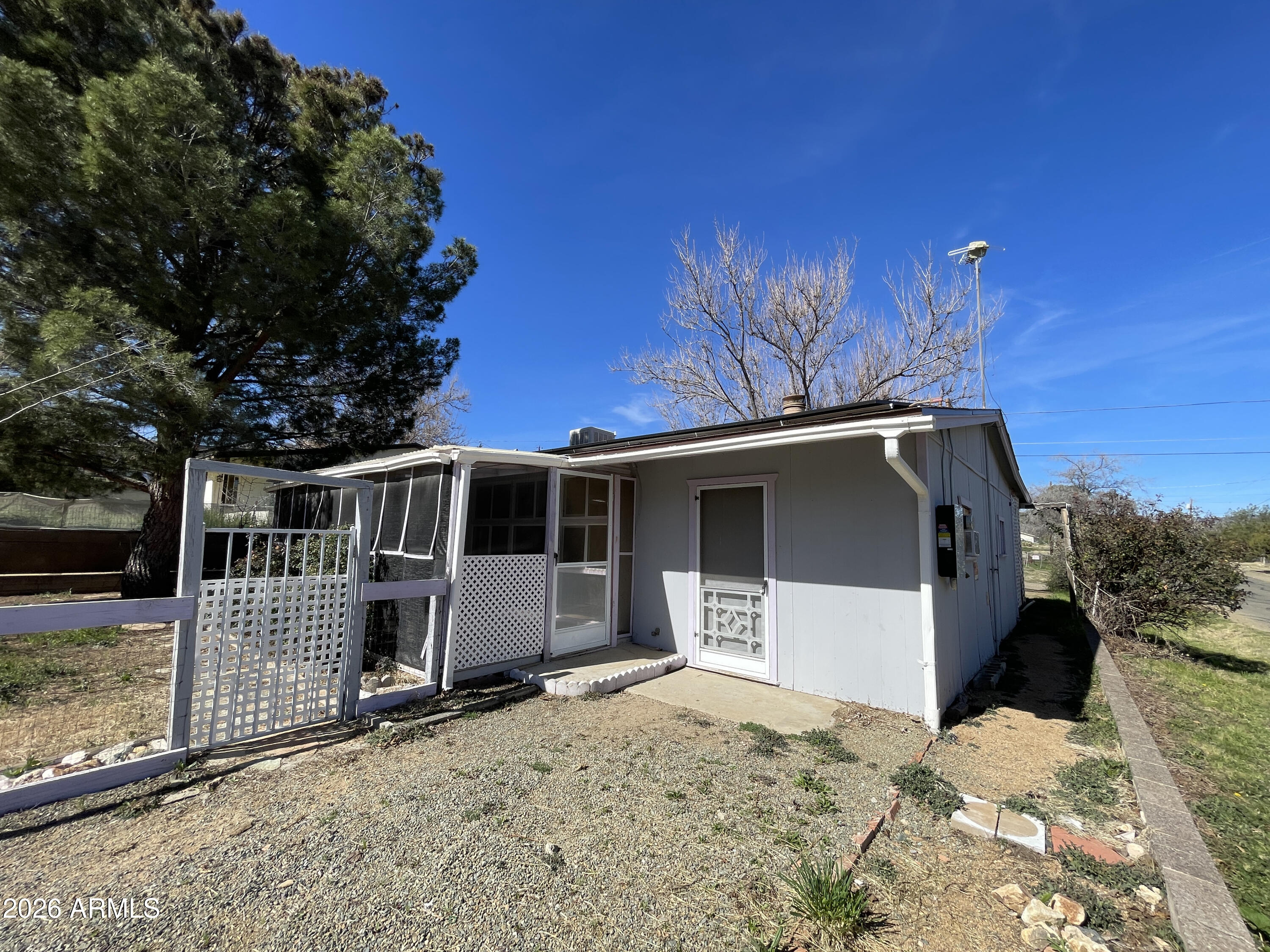 MAYER TOWNSITE - Residential