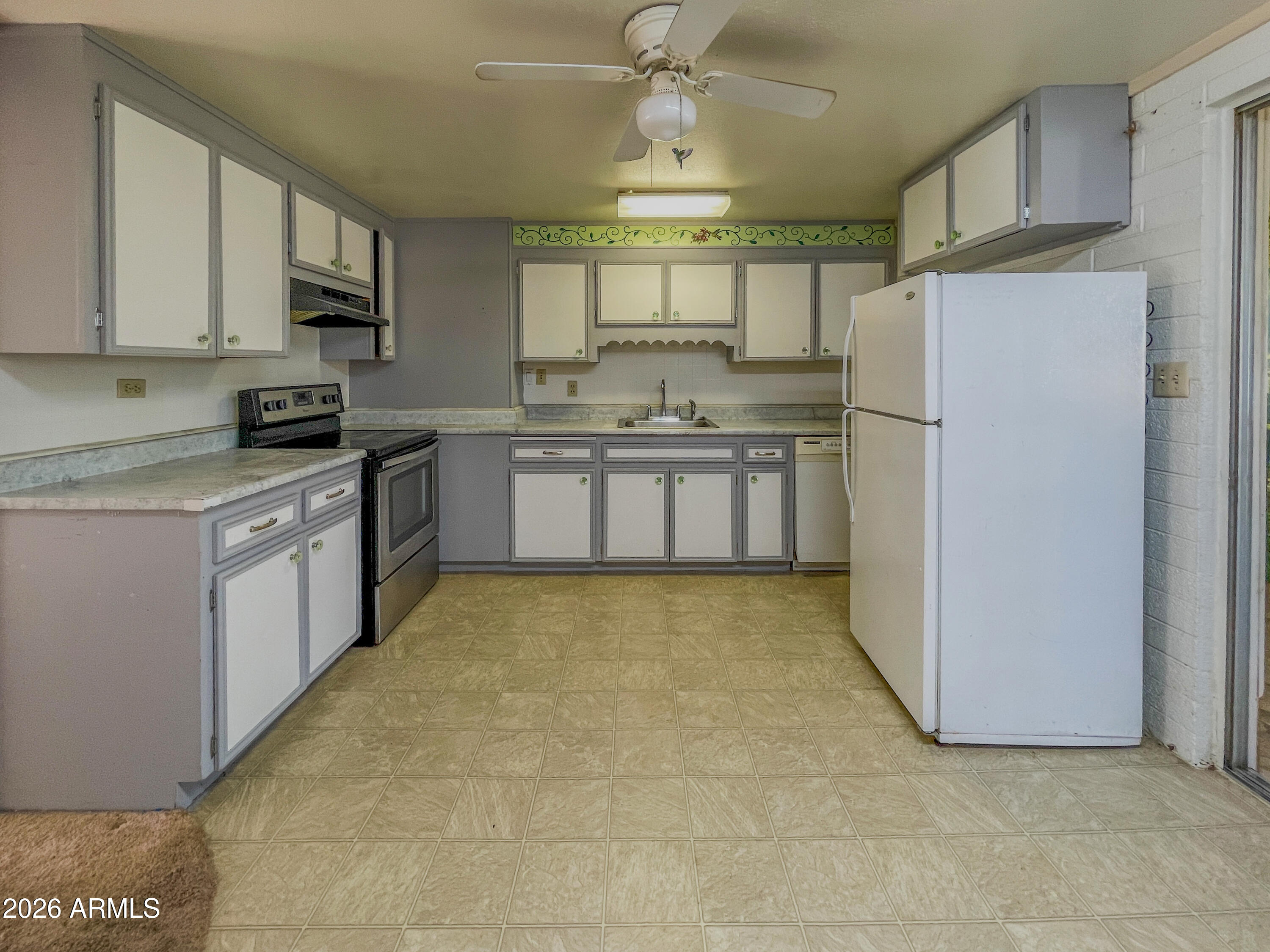 MAYER TOWNSITE - Residential