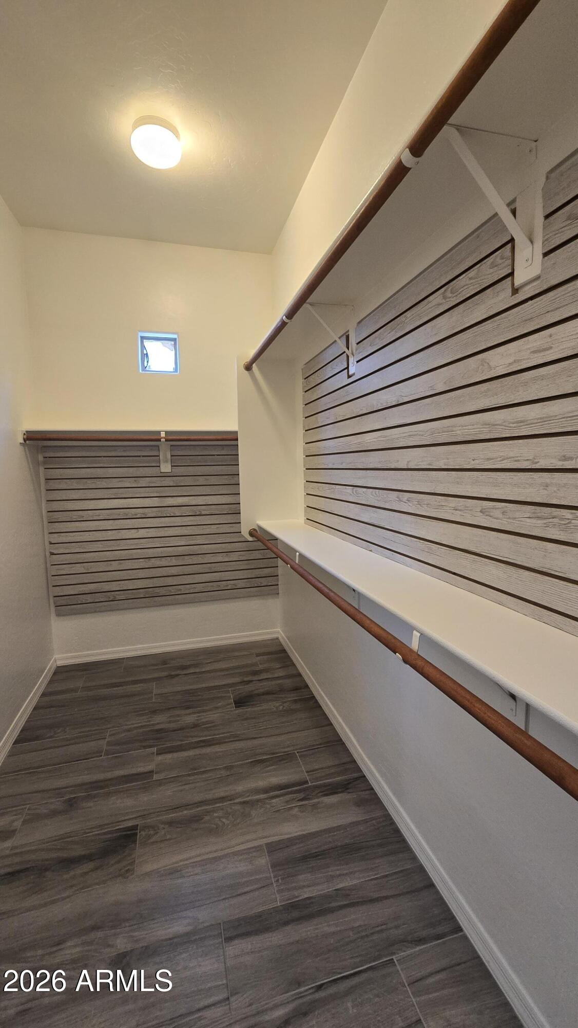 ALMA SCHOOL PLACE - Residential