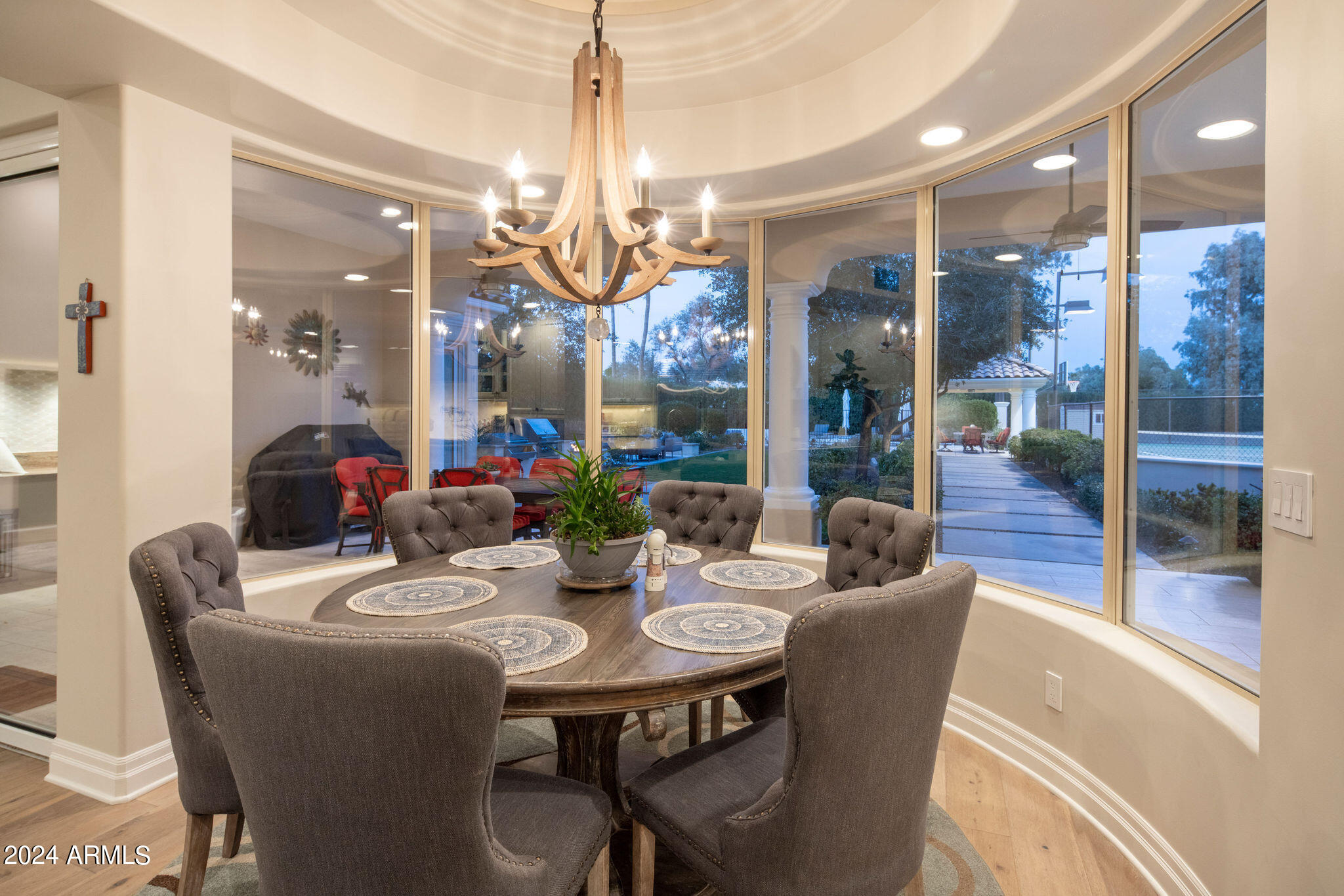 CAMELBACK COUNTRY ESTATES - Residential