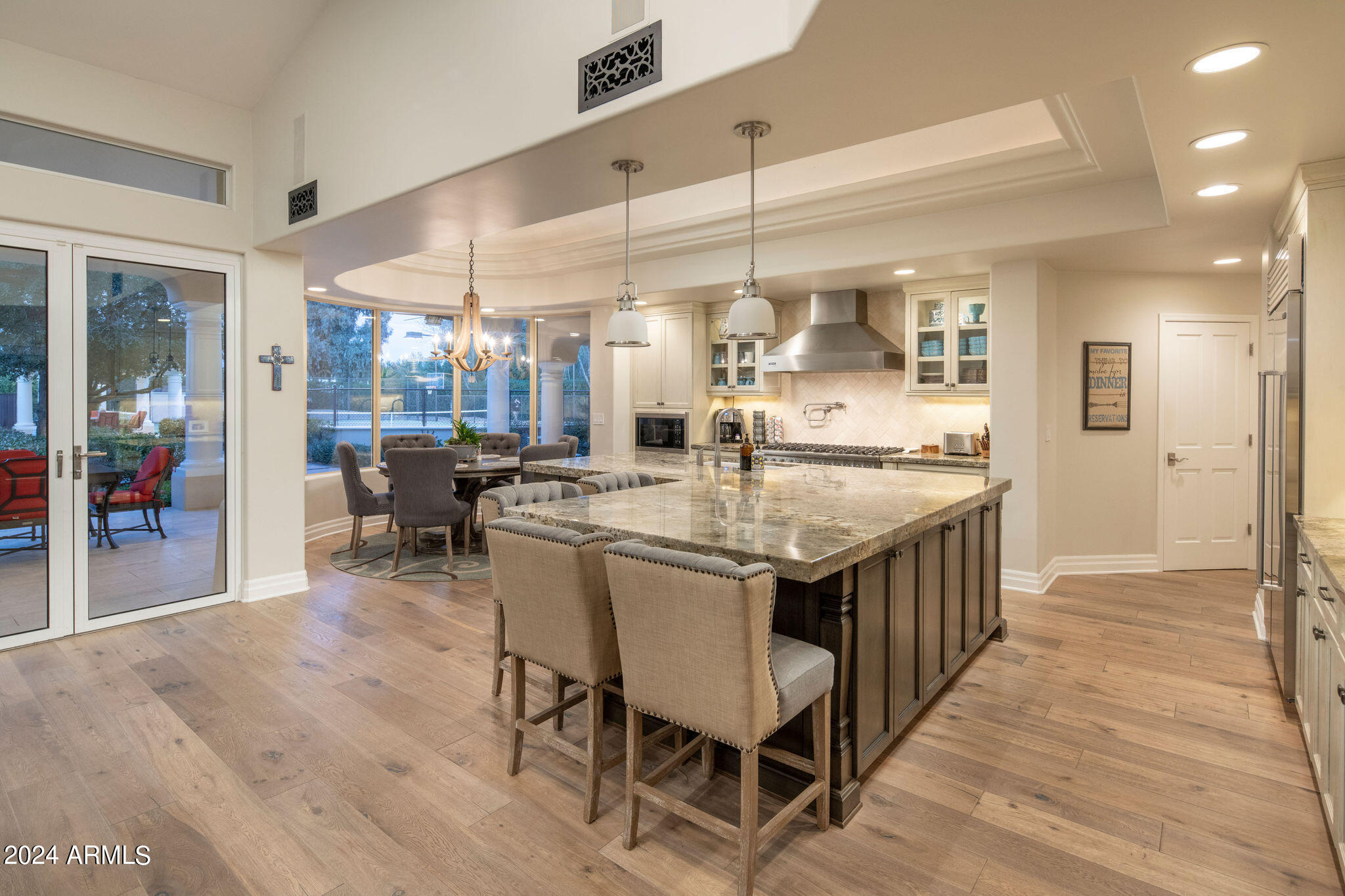 CAMELBACK COUNTRY ESTATES - Residential