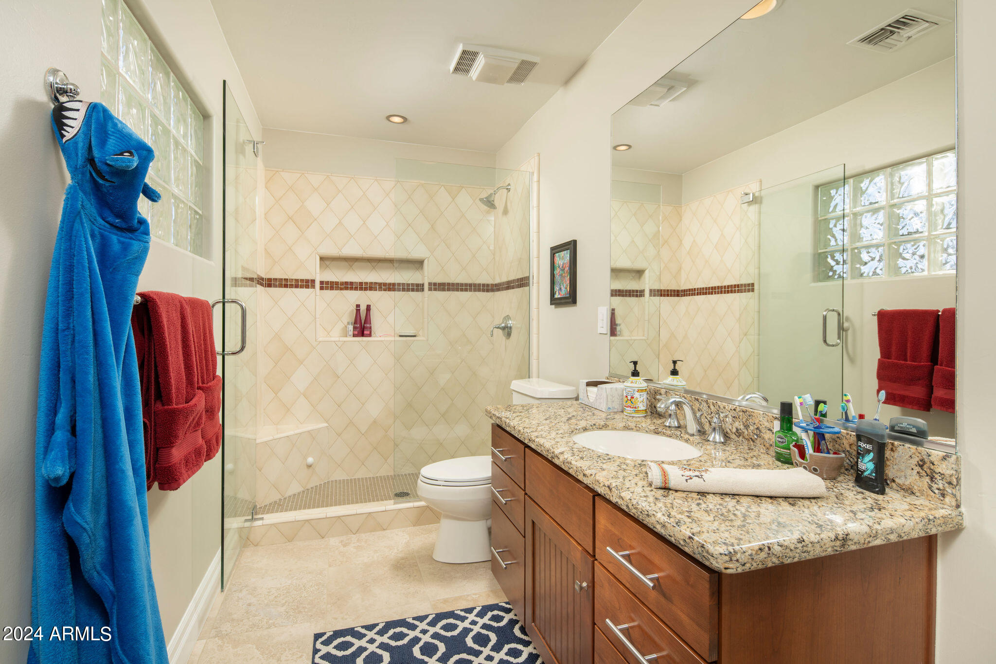 CAMELBACK COUNTRY ESTATES - Residential