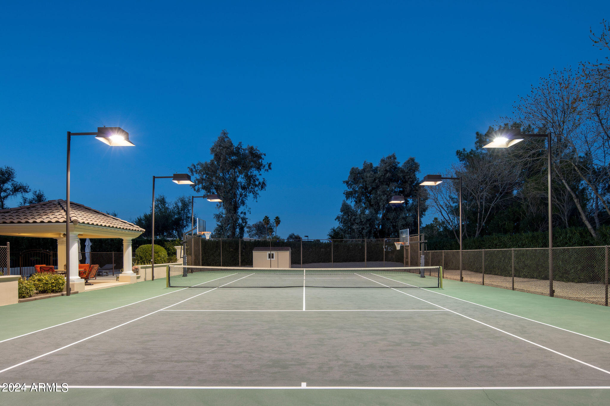 CAMELBACK COUNTRY ESTATES - Residential