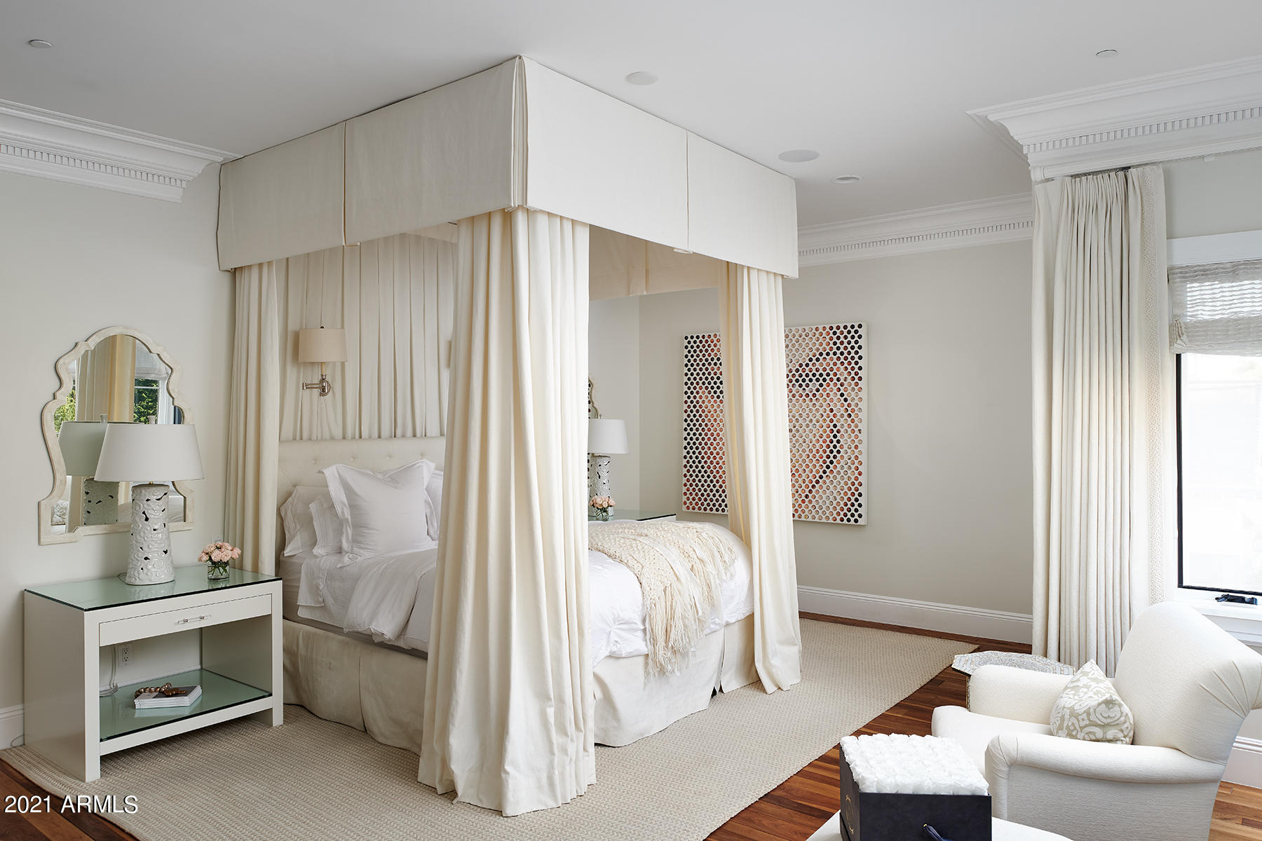 ROYAL PALM CIRCLE - Residential