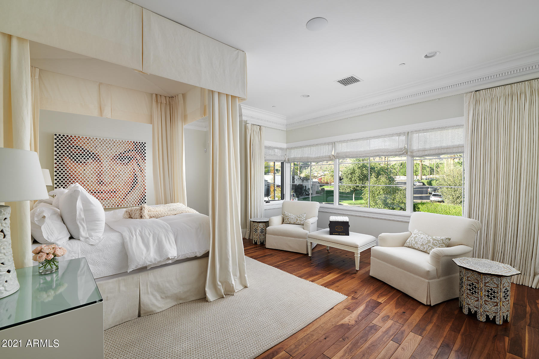 ROYAL PALM CIRCLE - Residential