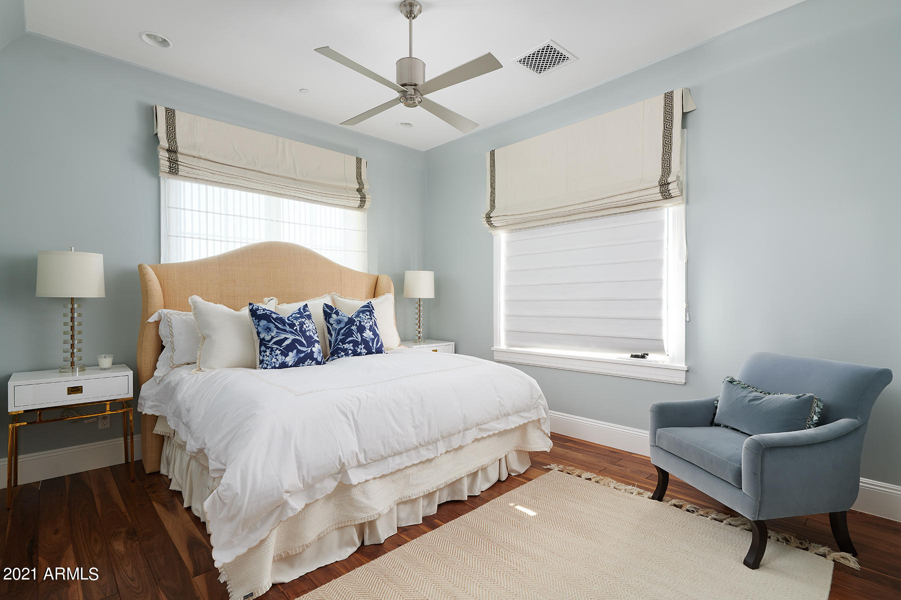 ROYAL PALM CIRCLE - Residential