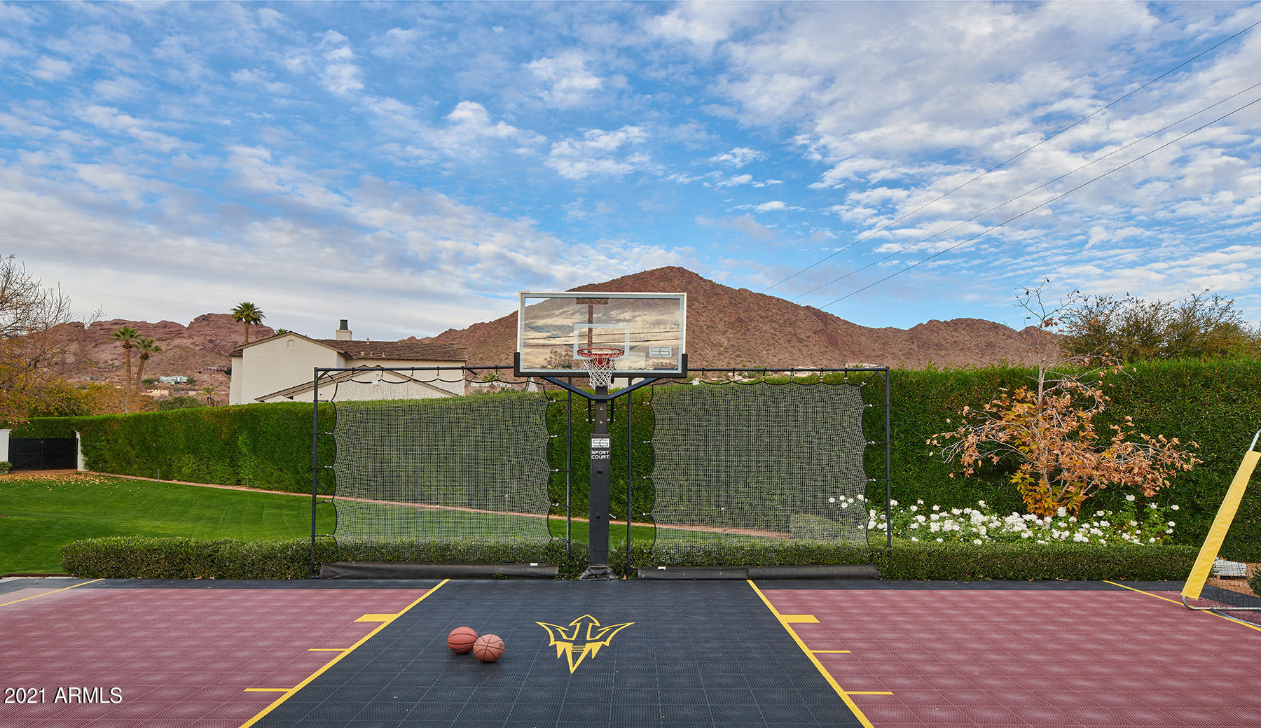 ROYAL PALM CIRCLE - Residential