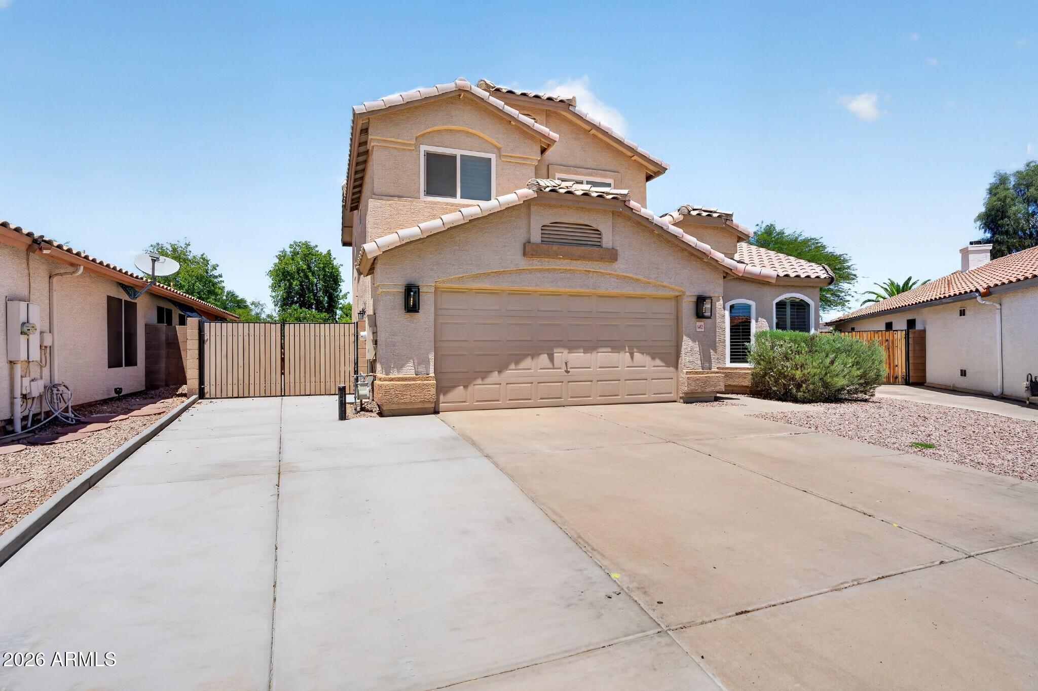 VAL VISTA - Residential