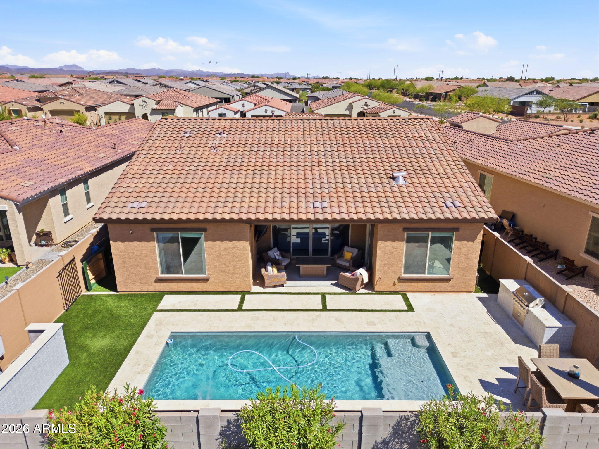 PERALTA CANYON - Residential