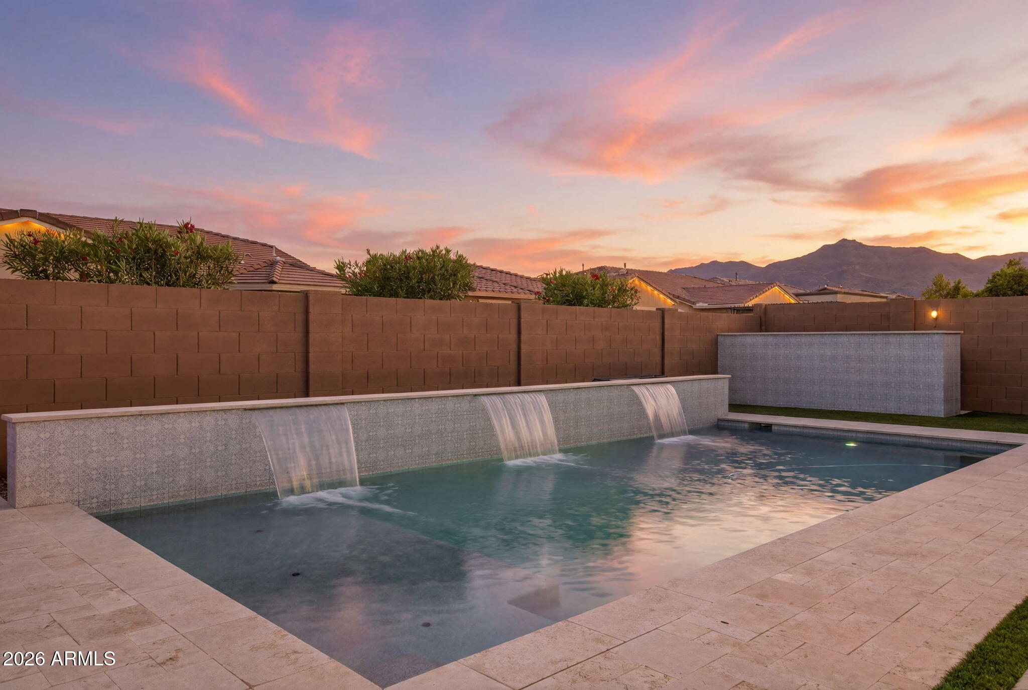PERALTA CANYON - Residential