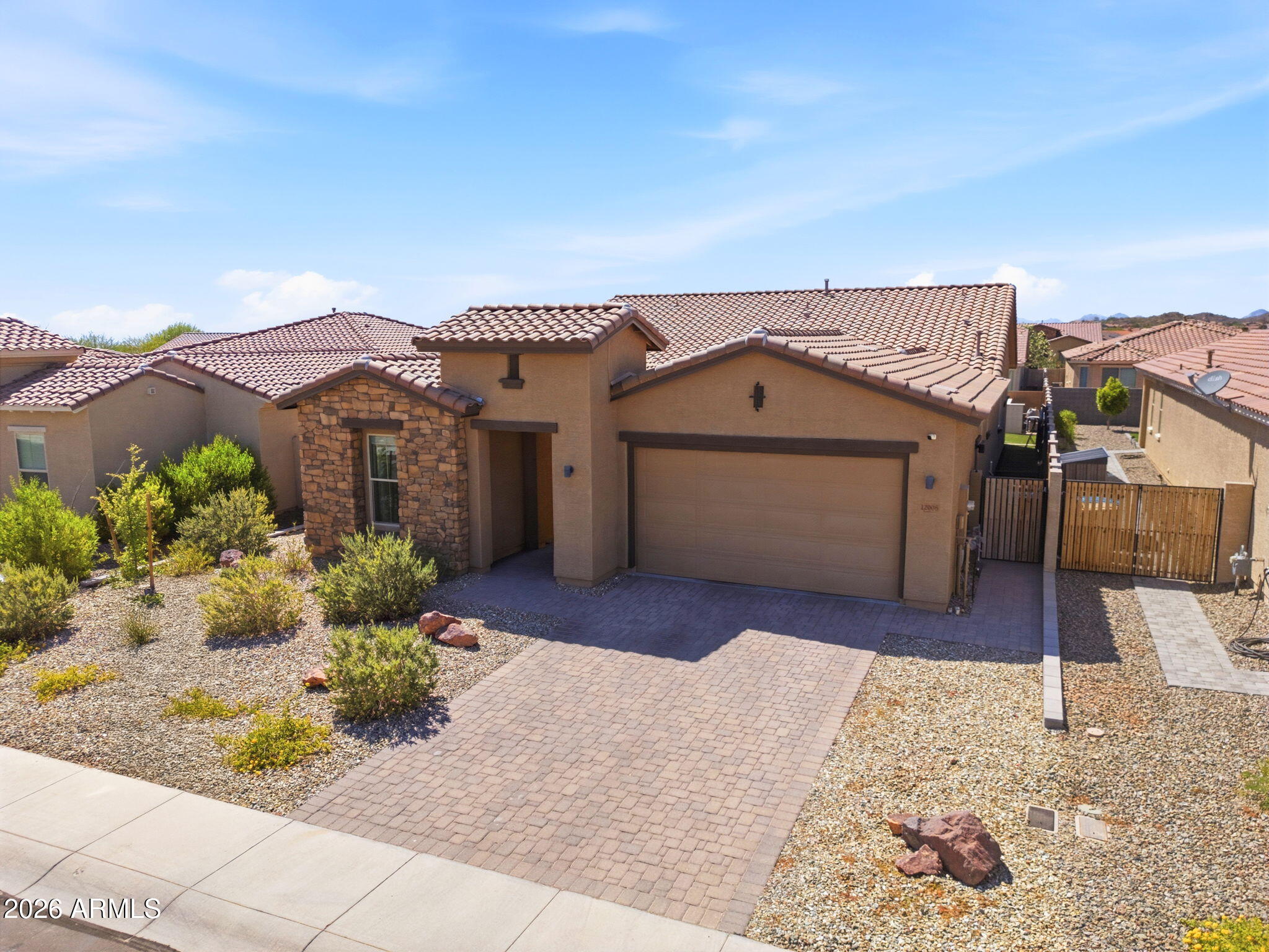 PERALTA CANYON - Residential