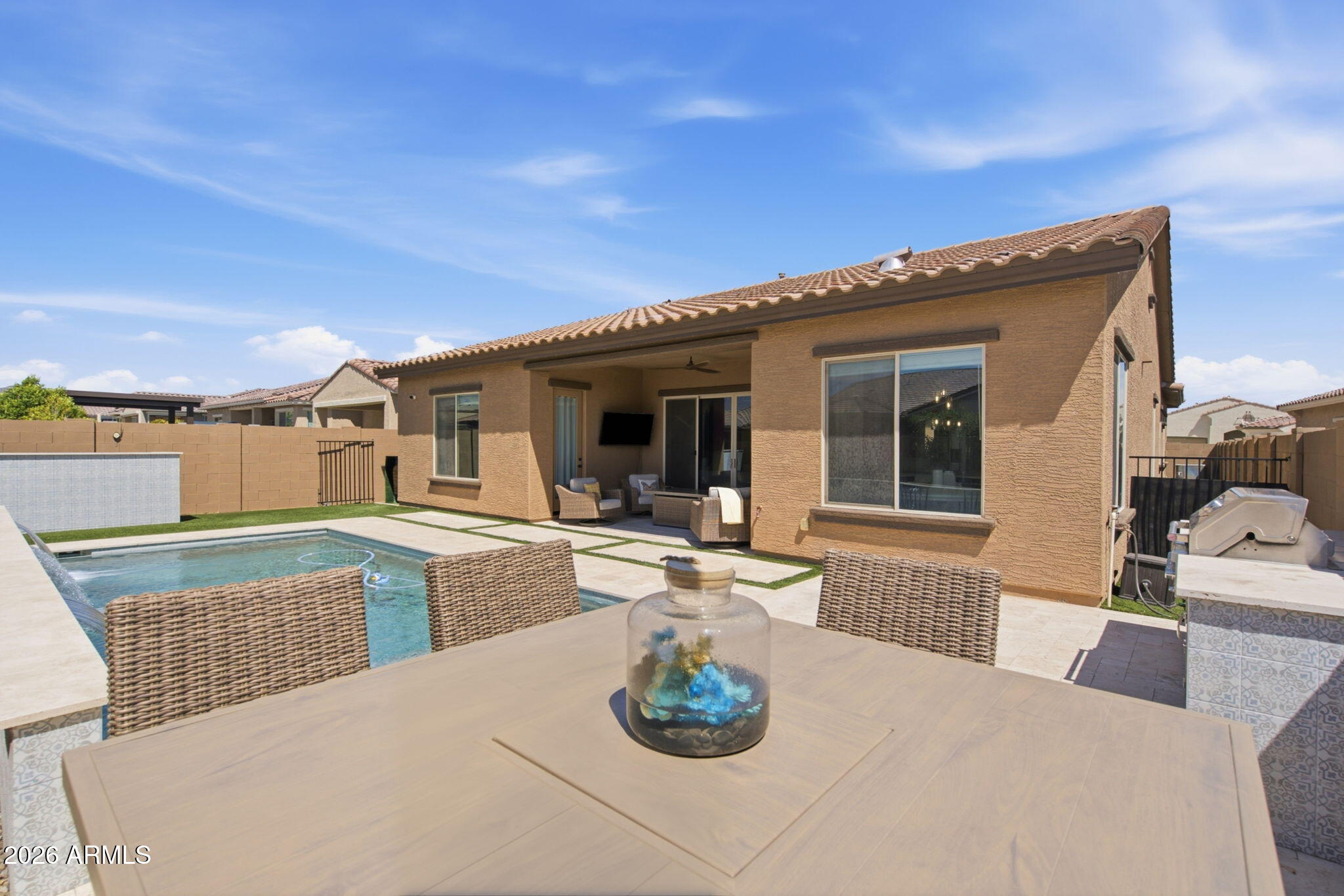 PERALTA CANYON - Residential