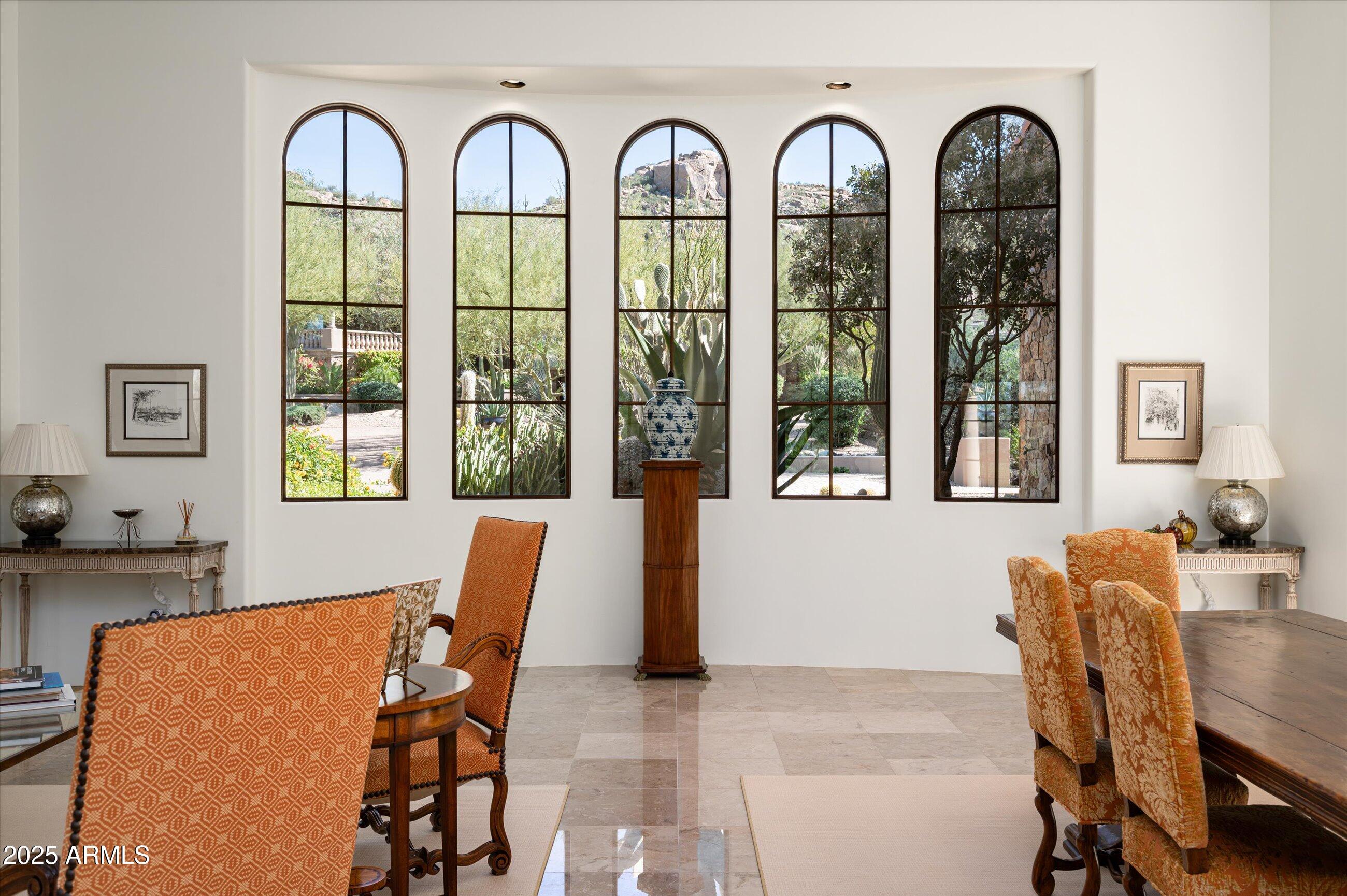 ESTANCIA - Residential