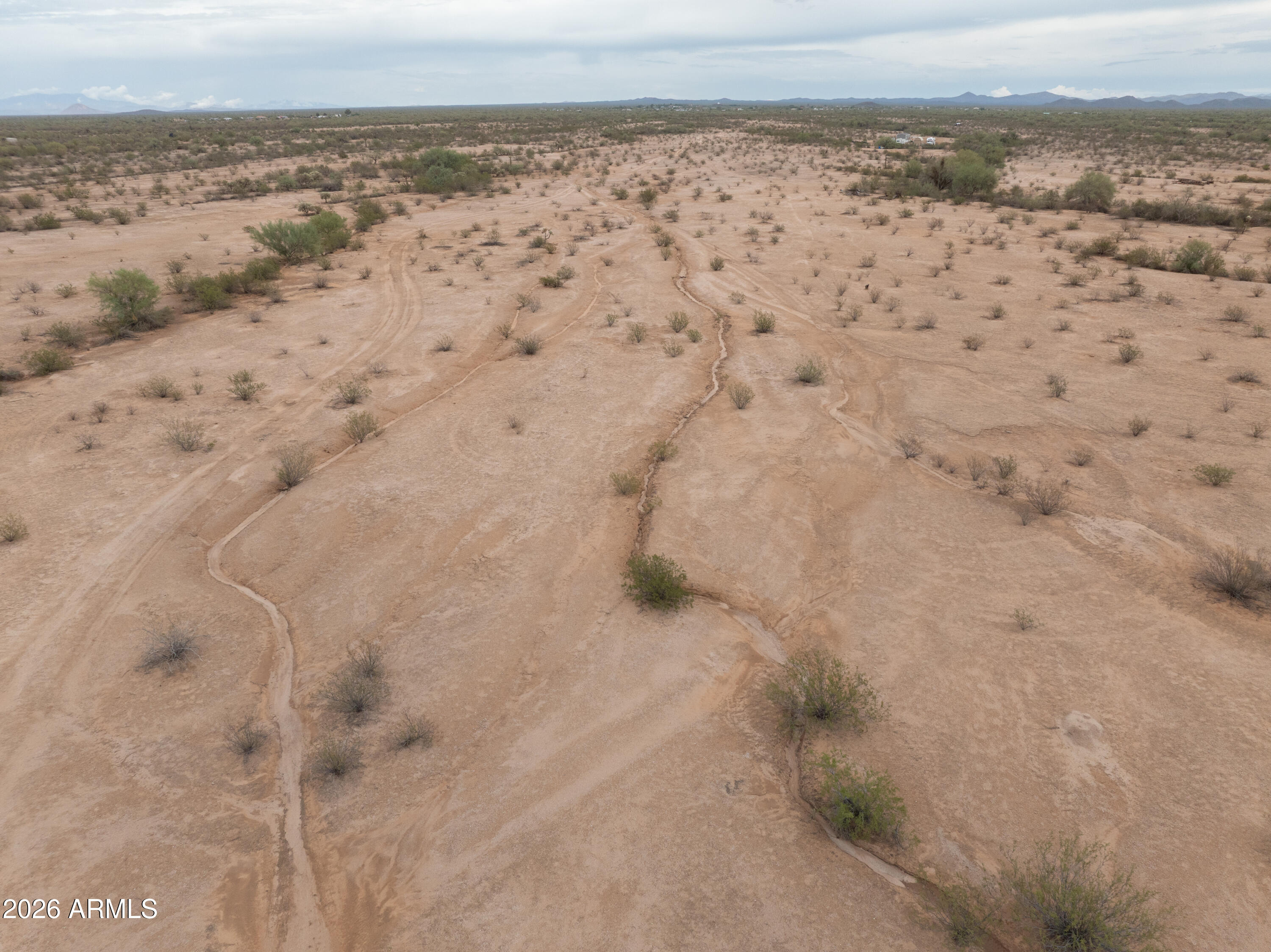 A PORTION OF THE NORTHEAST QUARTER OF THE SOUTHEAS - Land