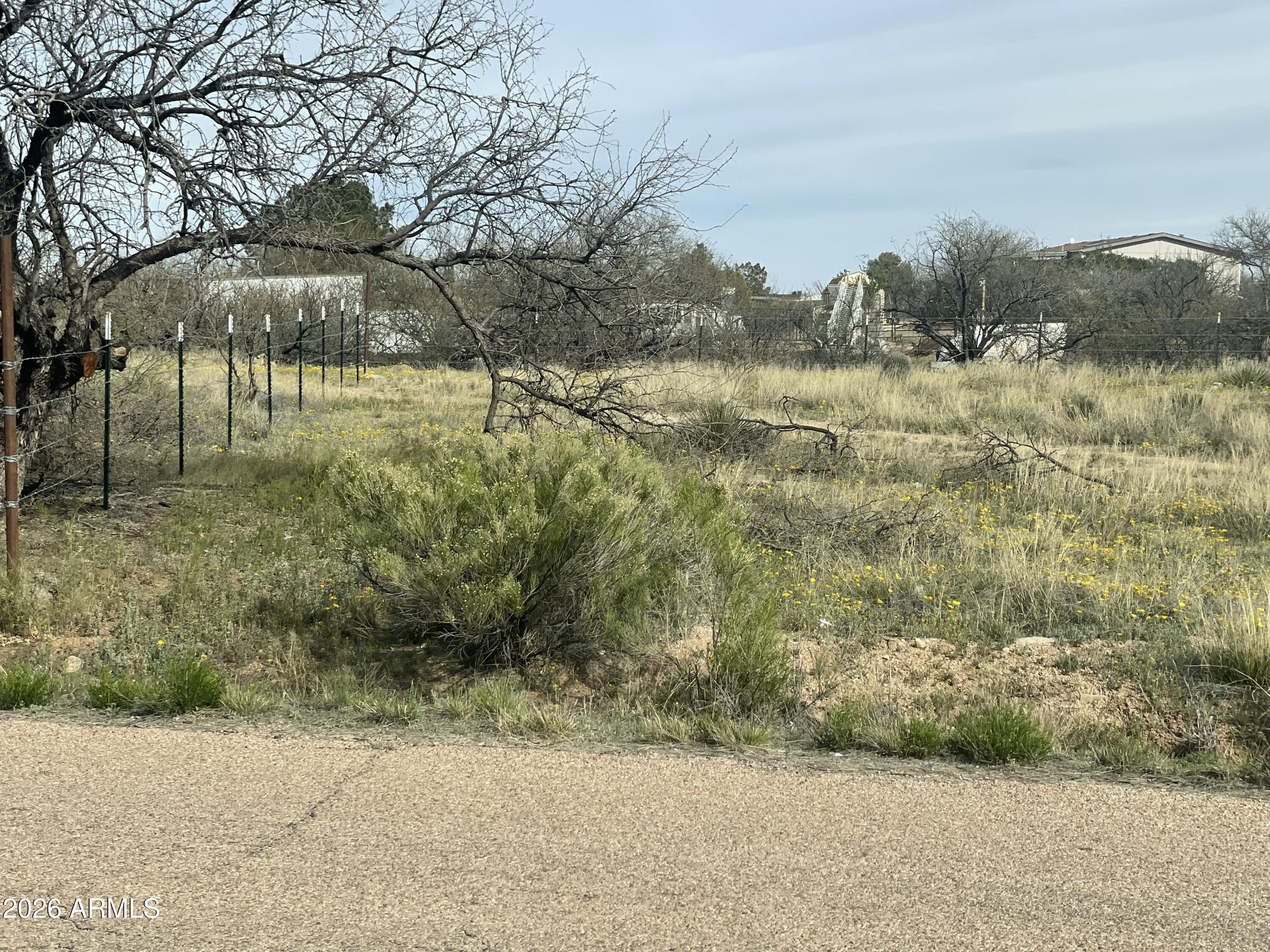MESCAL LAKES 2 - Land