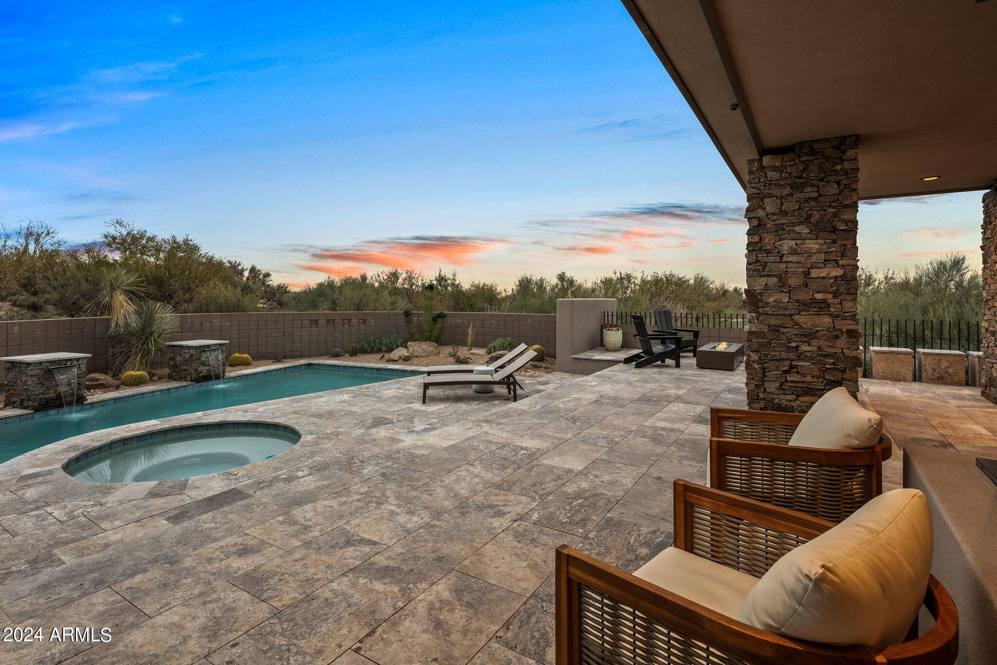 DESERT MOUNTAIN - Residential