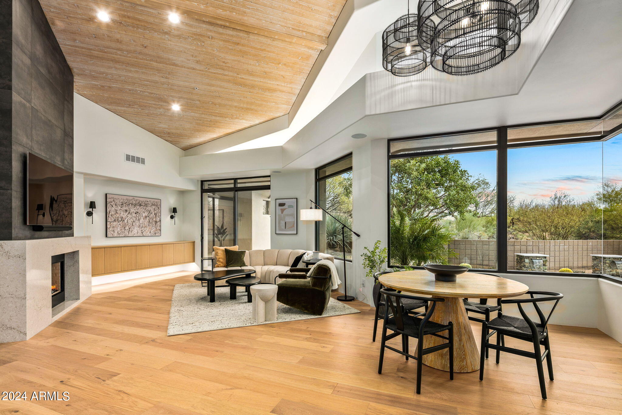DESERT MOUNTAIN - Residential