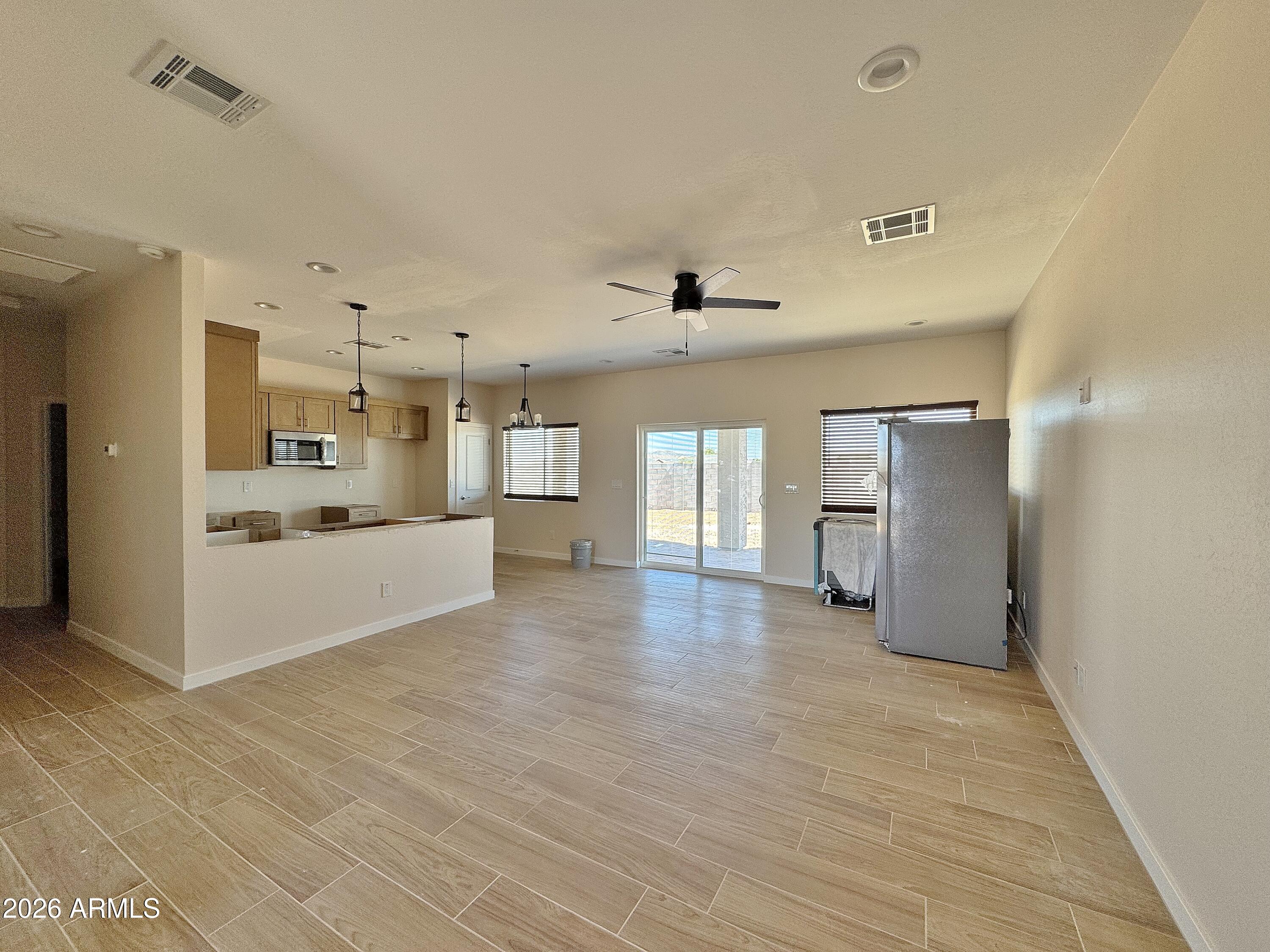 ARIZONA CITY UNIT TWELVE - Residential