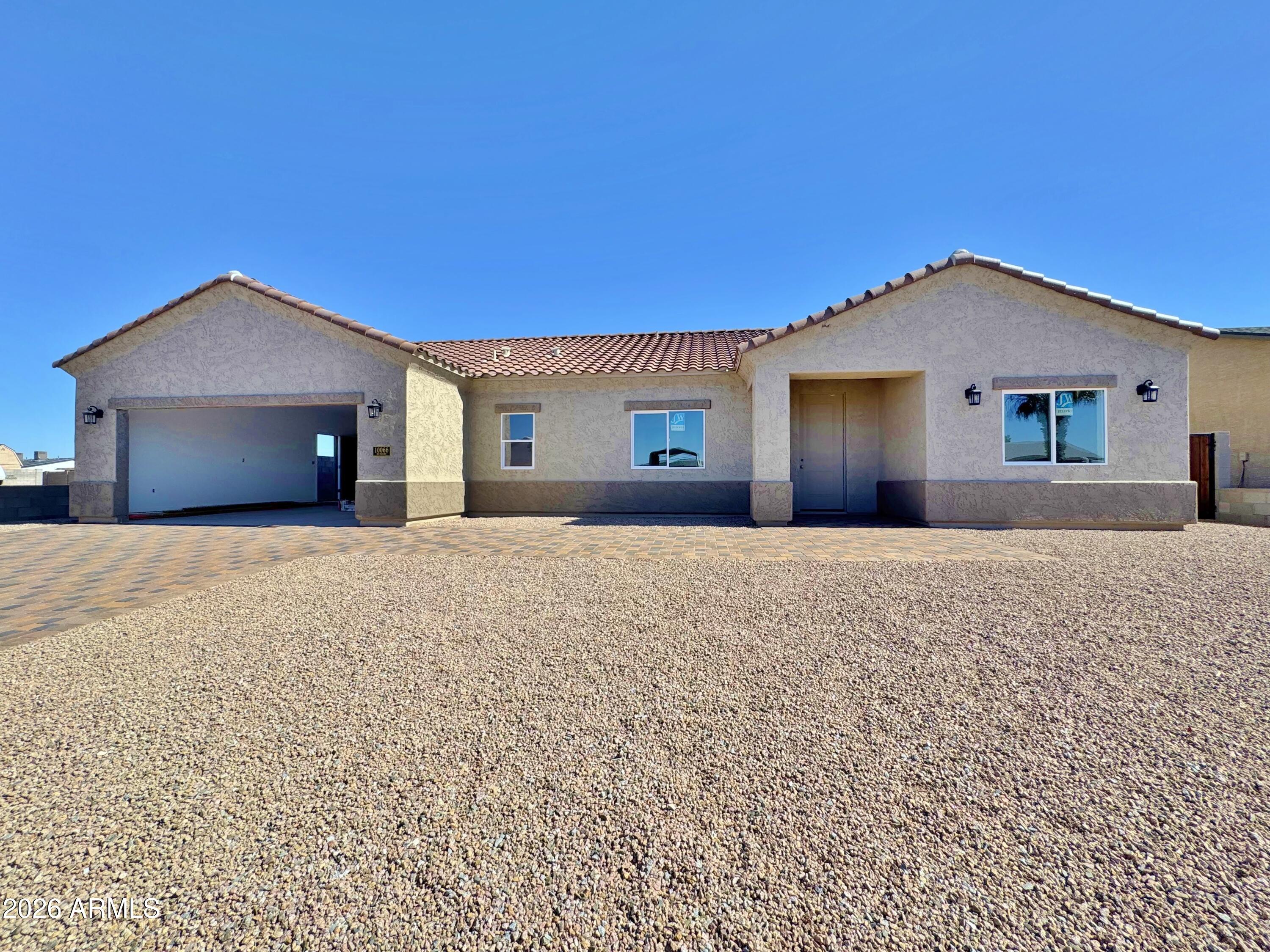 ARIZONA CITY UNIT TWELVE - Residential