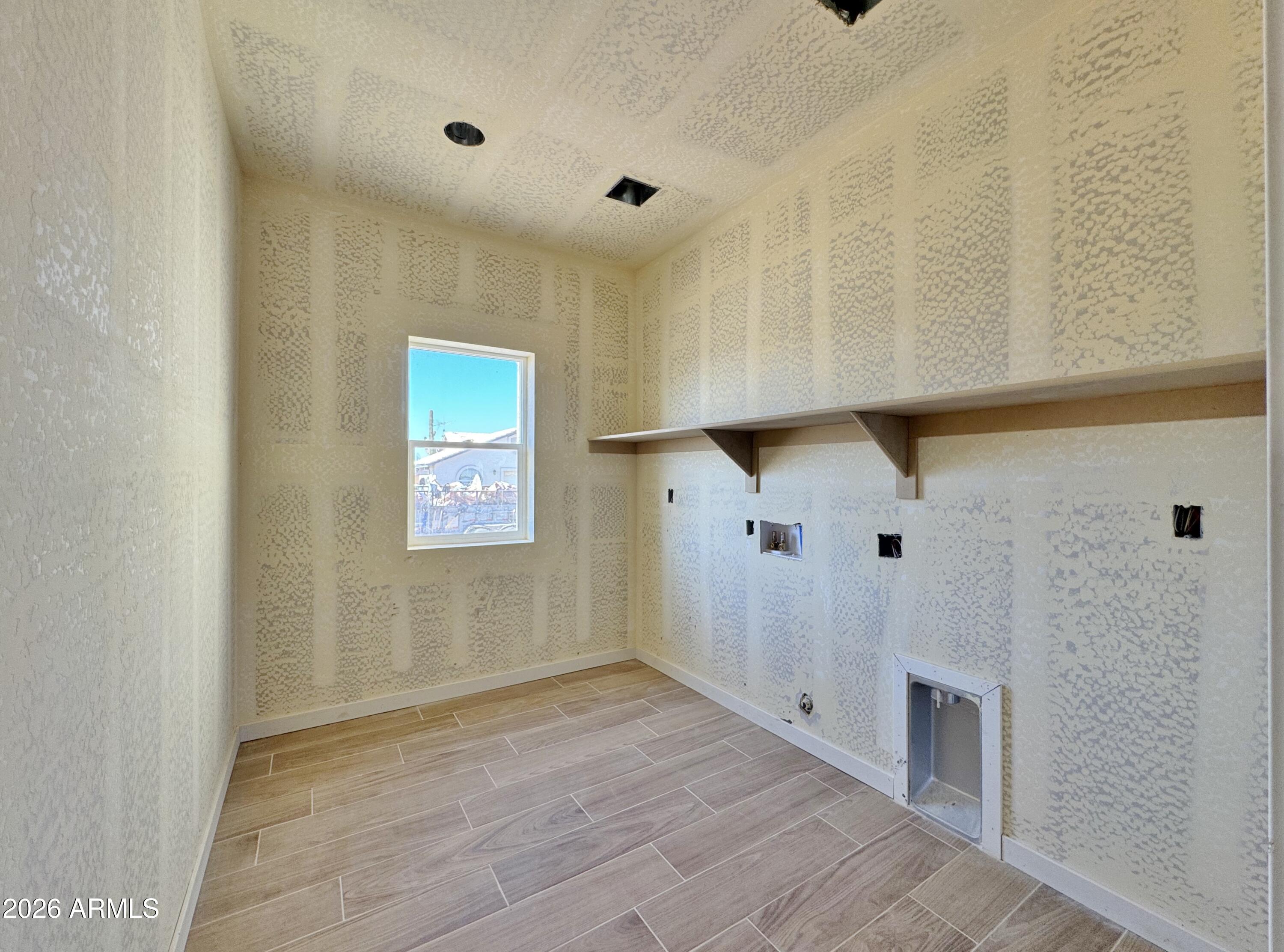 ARIZONA CITY UNIT TWELVE - Residential