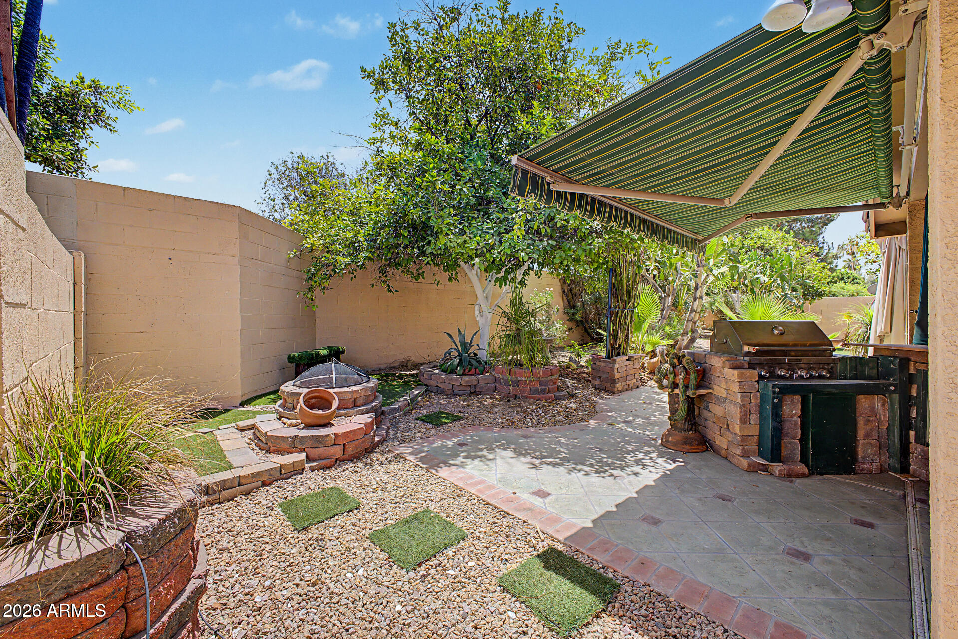 HAMILTON ARROWHEAD RANCH 2 - Residential