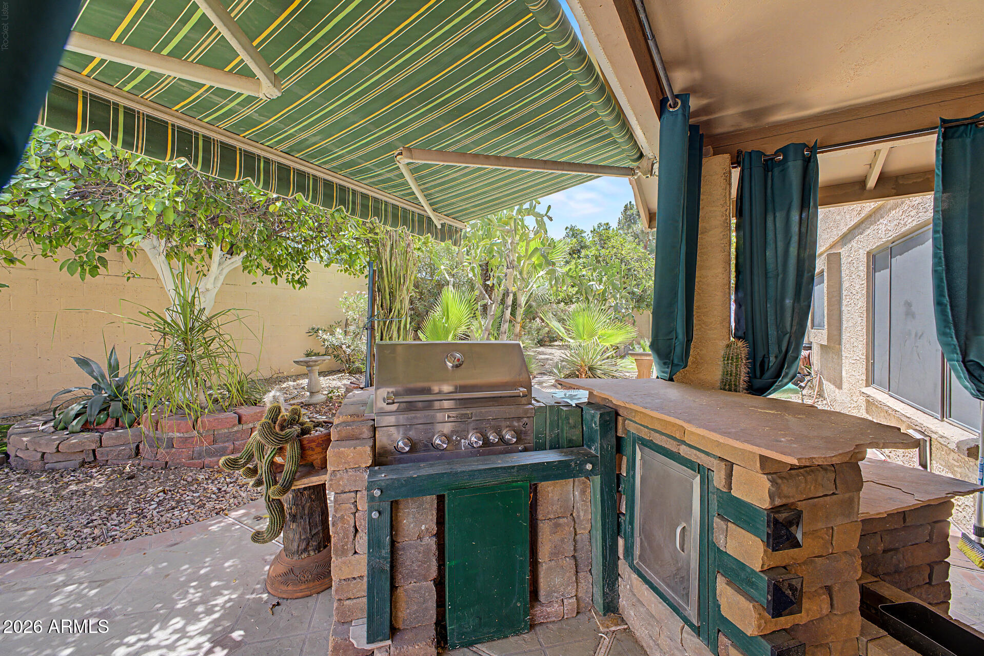 HAMILTON ARROWHEAD RANCH 2 - Residential
