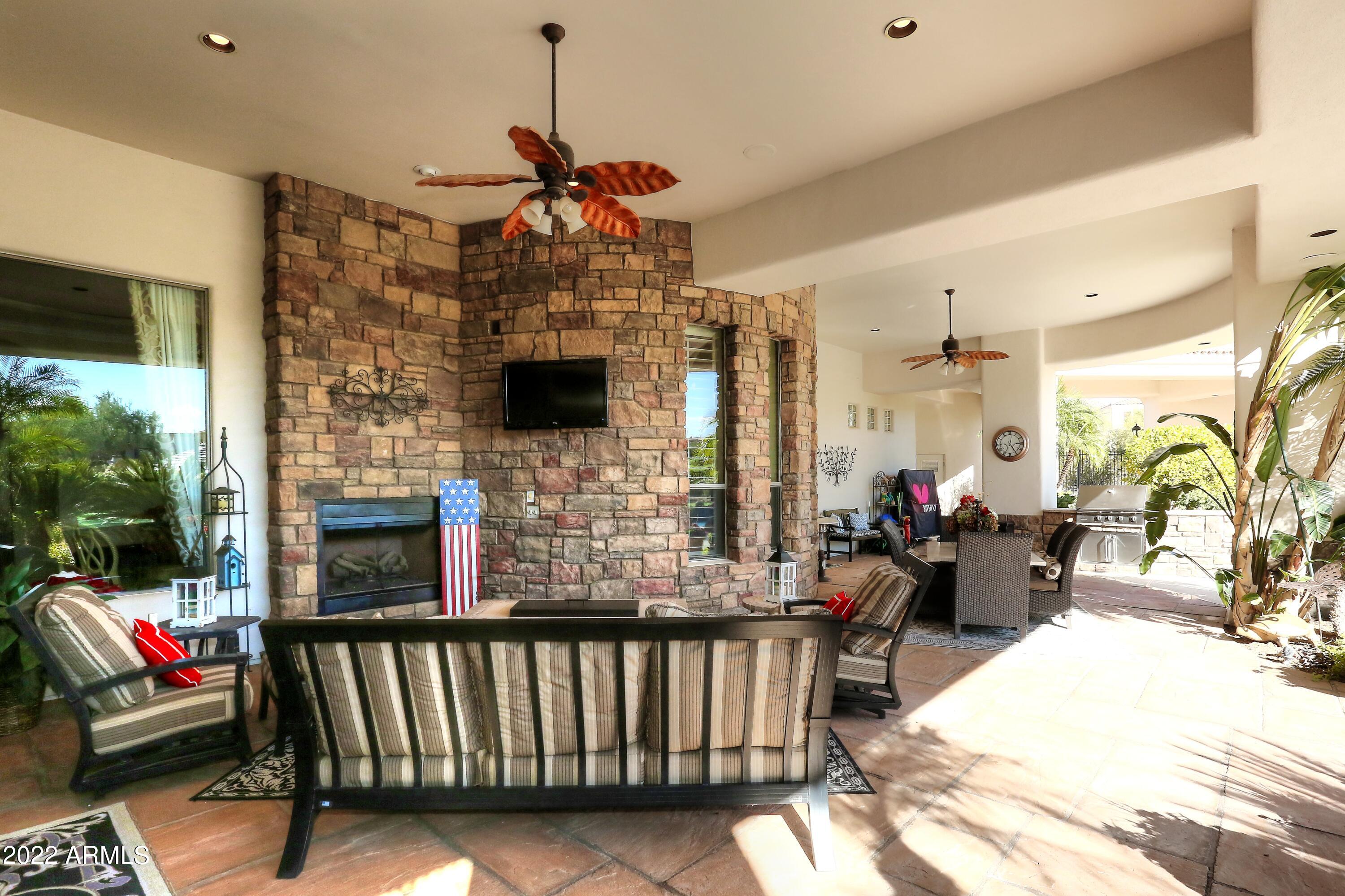 LAS SENDAS - Residential