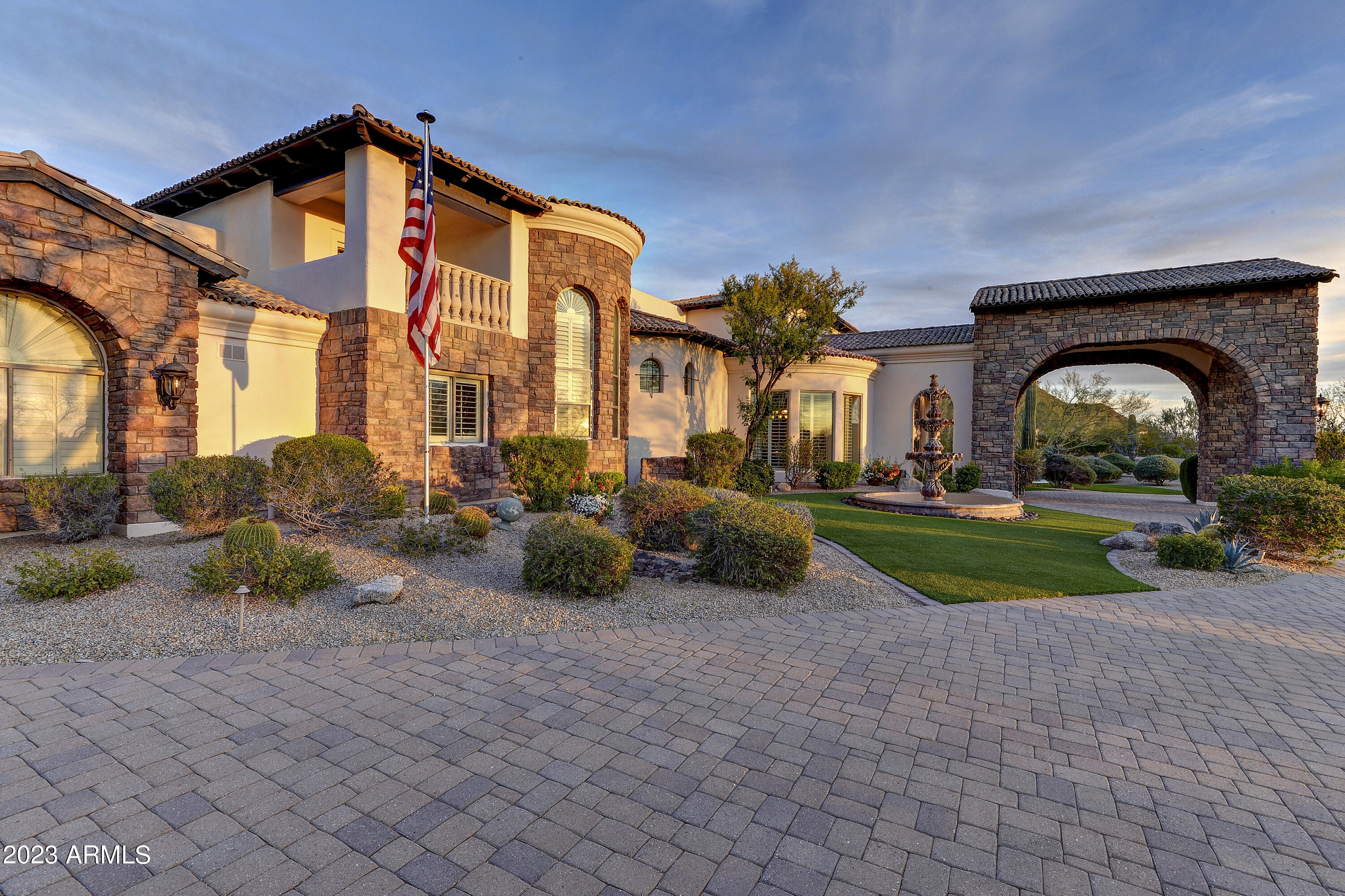 LAS SENDAS - Residential