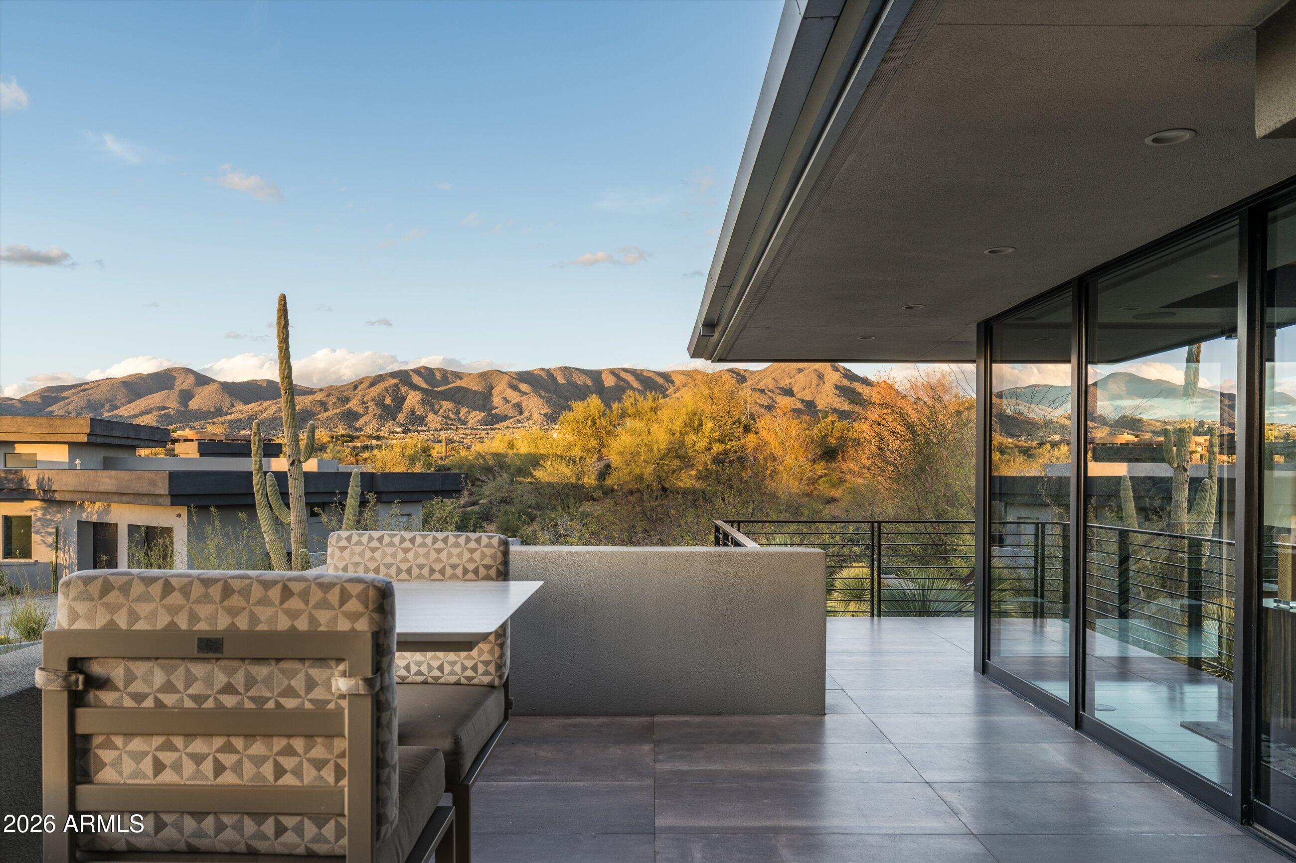 DESERT MOUNTAIN - Residential