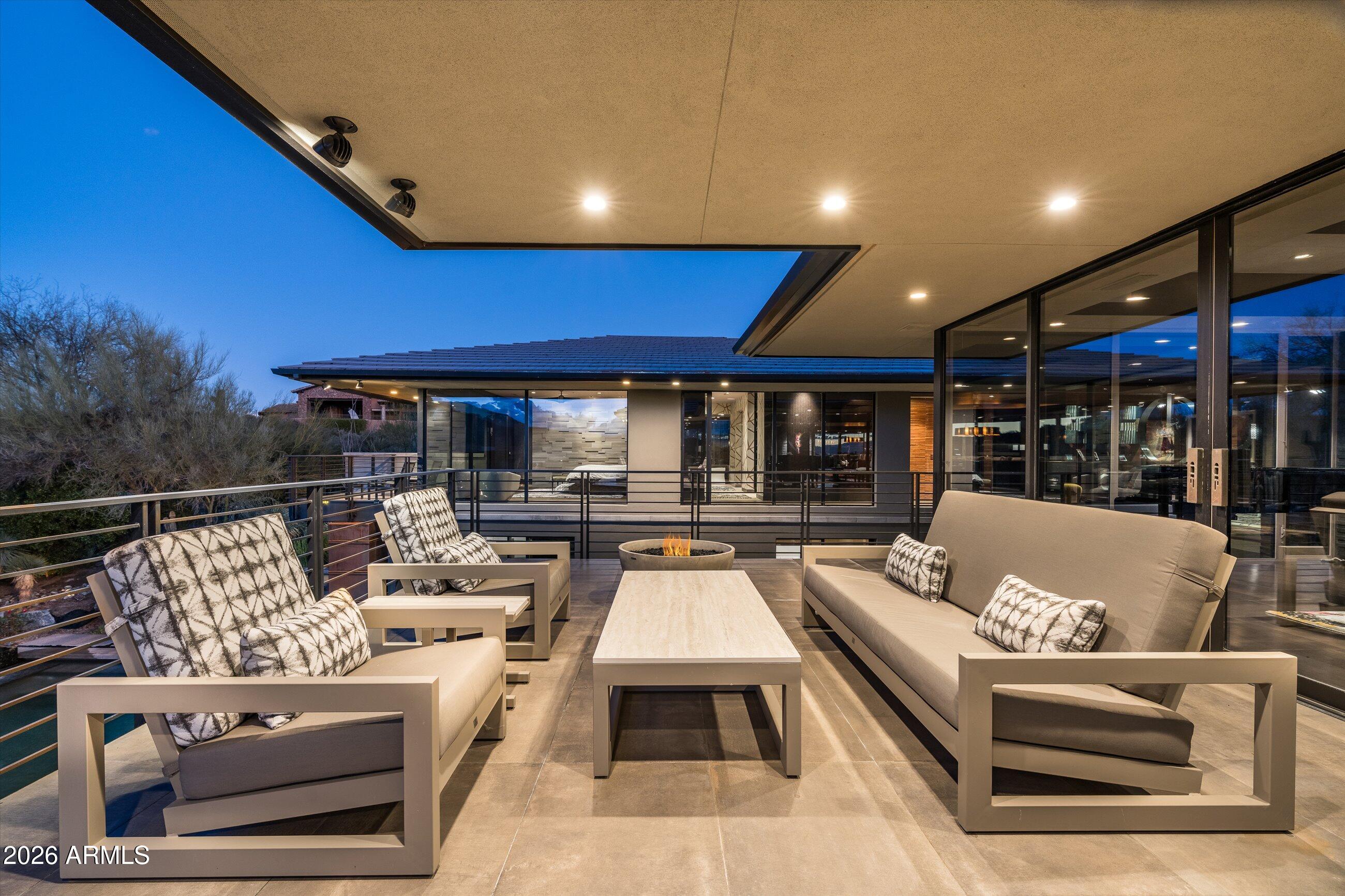DESERT MOUNTAIN - Residential