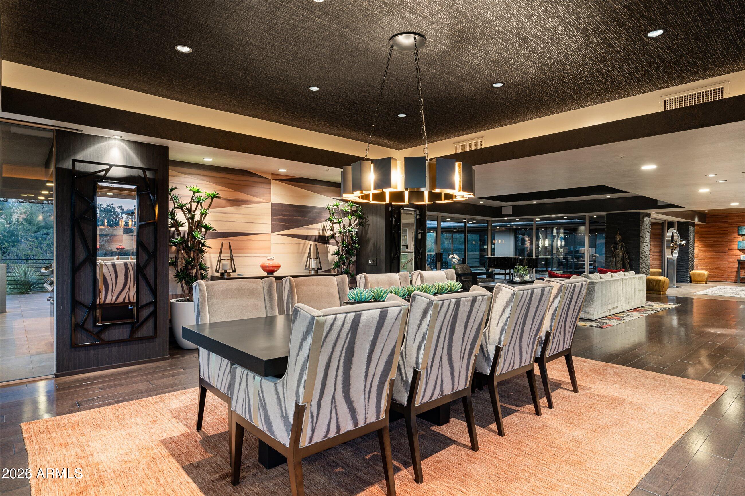 DESERT MOUNTAIN - Residential