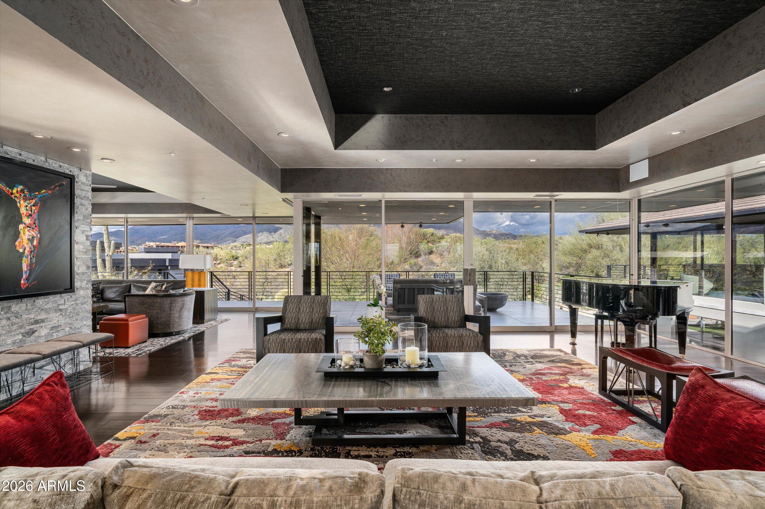 DESERT MOUNTAIN - Residential