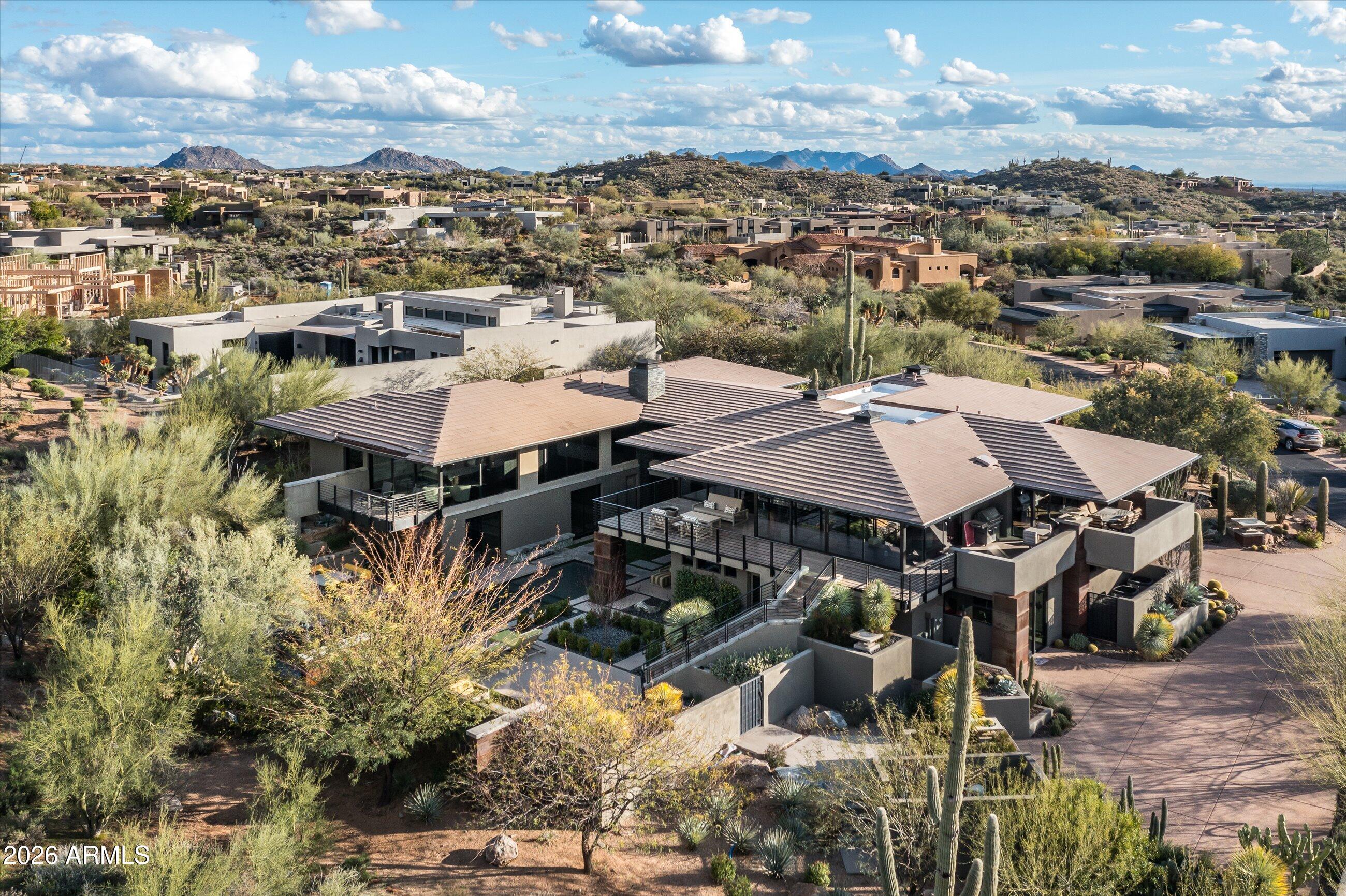 DESERT MOUNTAIN - Residential