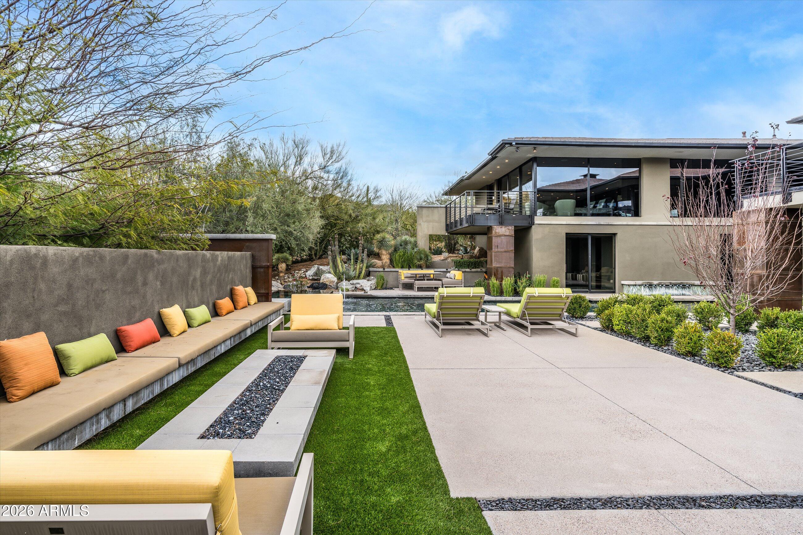 DESERT MOUNTAIN - Residential