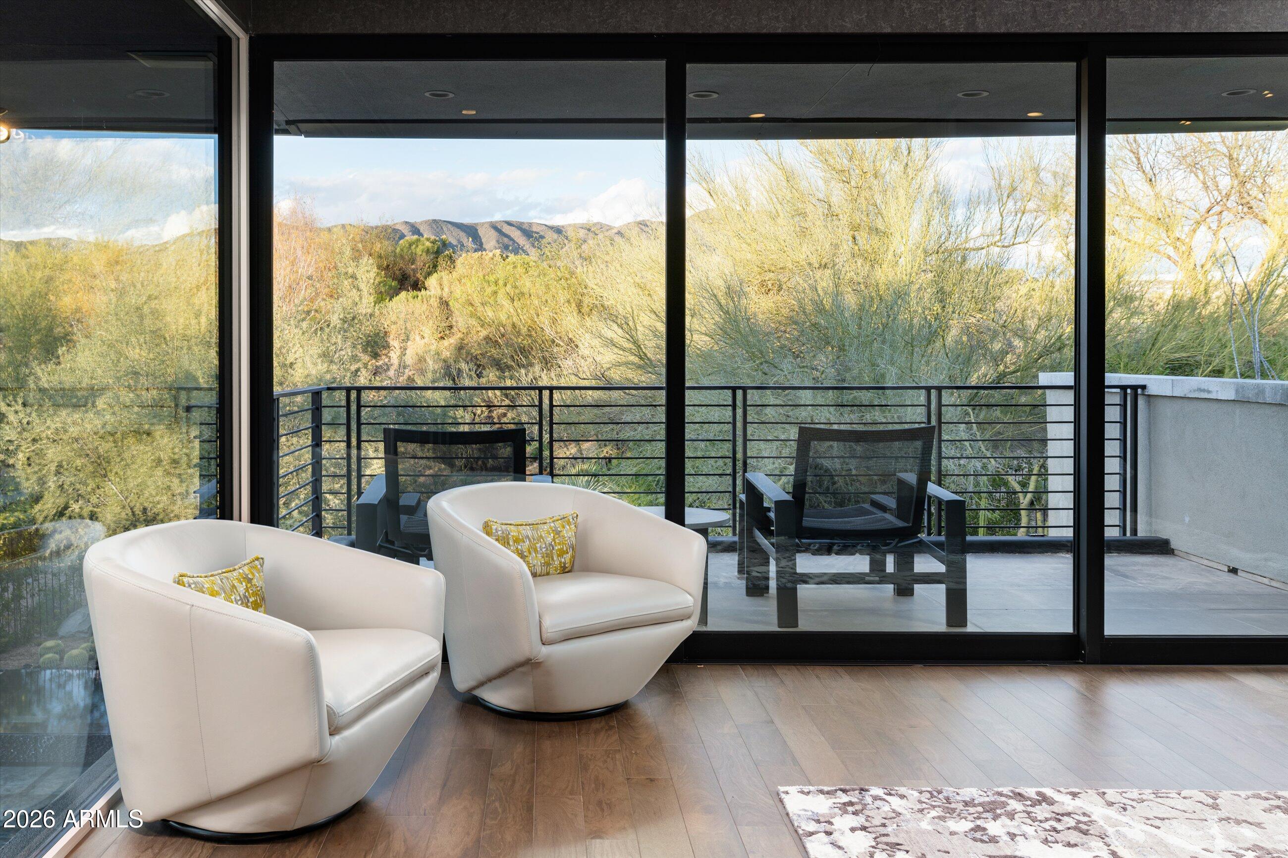 DESERT MOUNTAIN - Residential