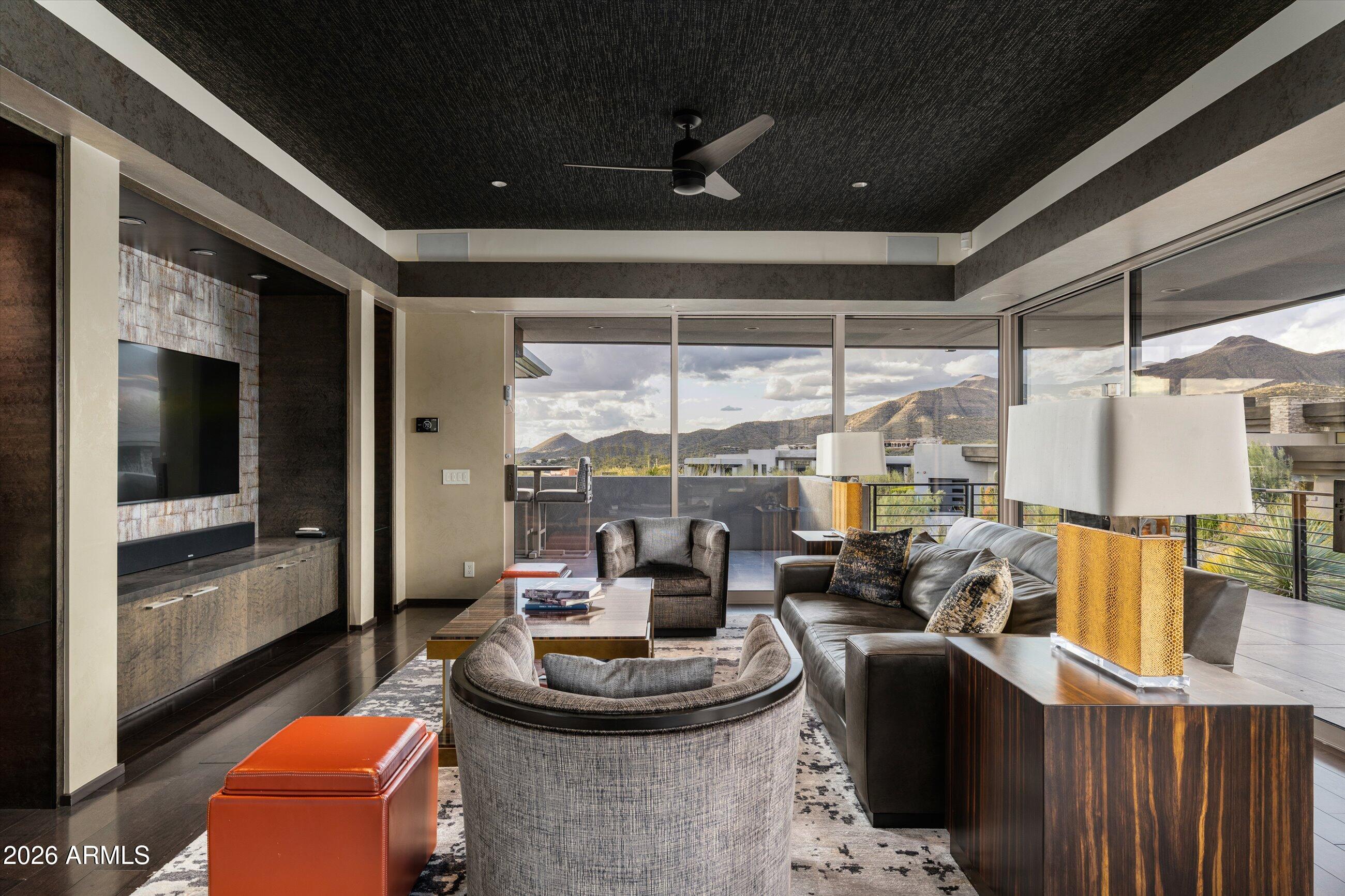 DESERT MOUNTAIN - Residential
