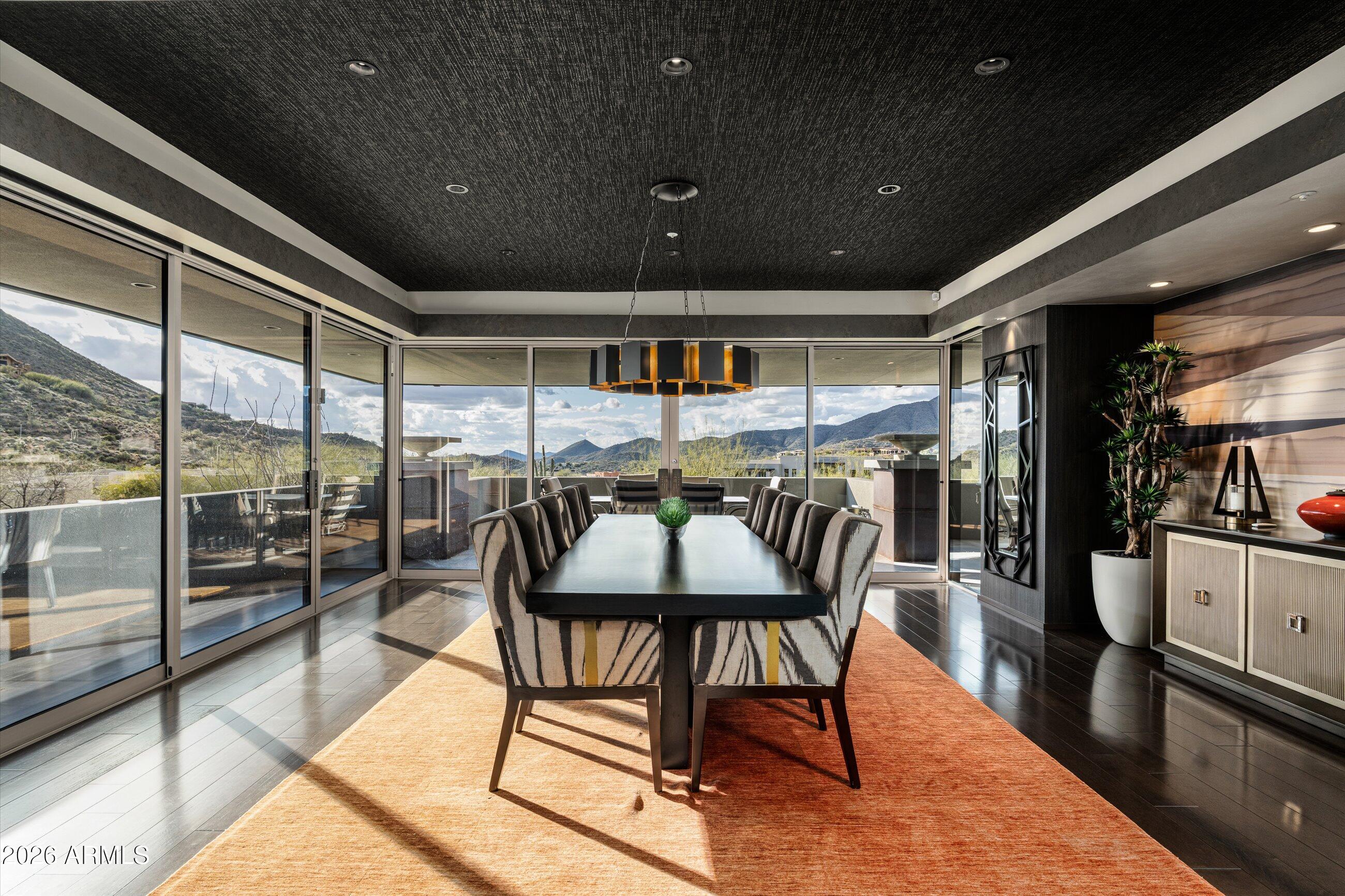 DESERT MOUNTAIN - Residential