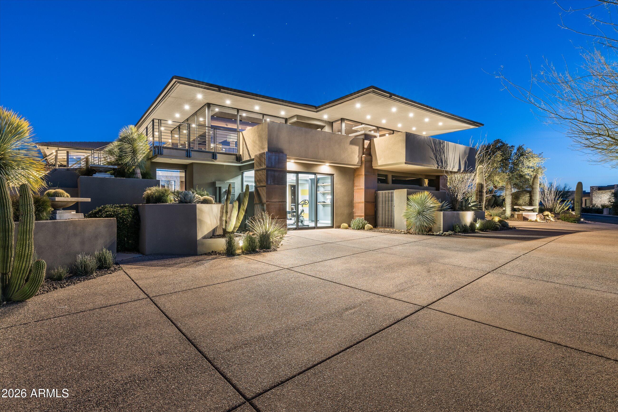 DESERT MOUNTAIN - Residential