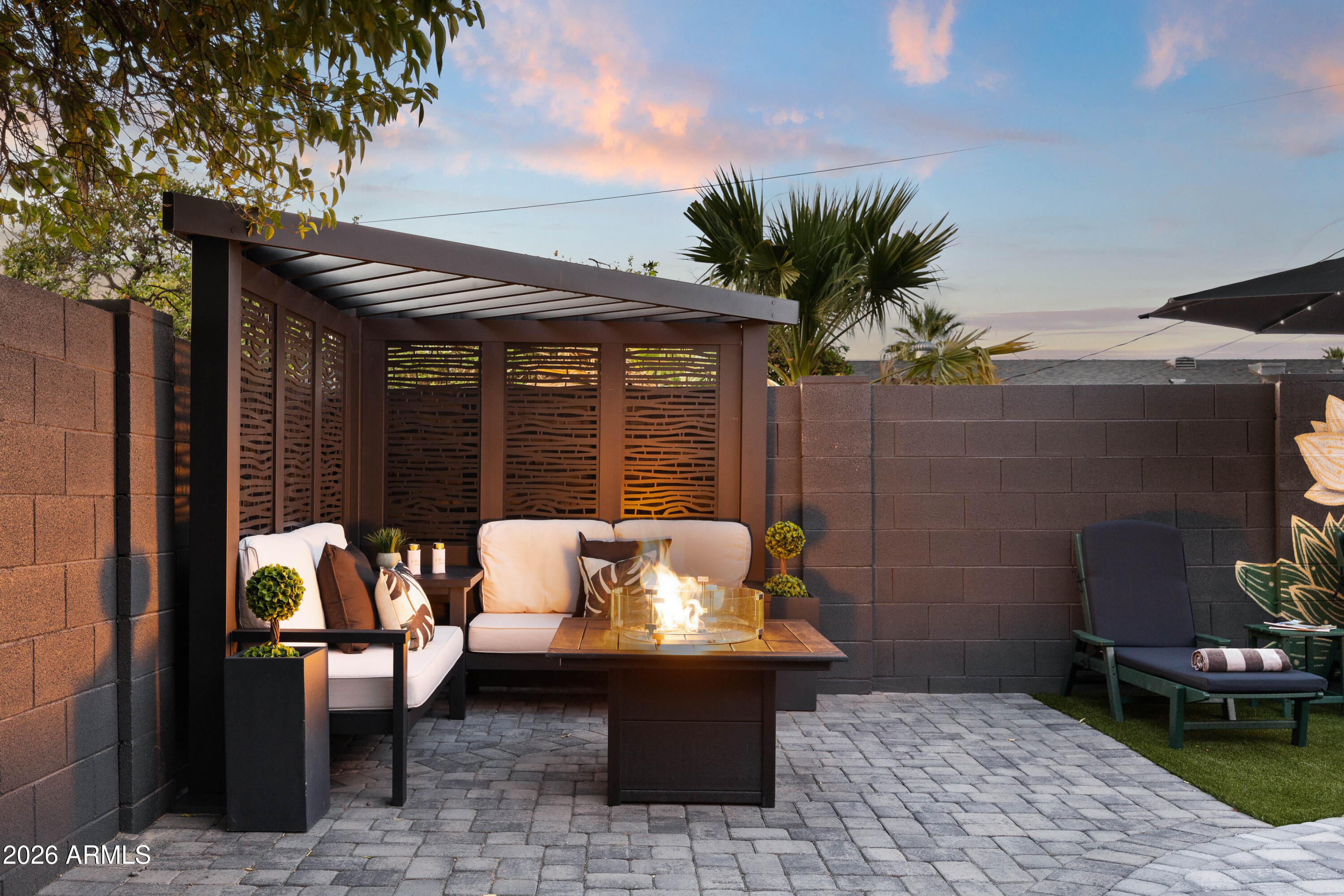 NEW PAPAGO PARKWAY 13 LOTS 779-912 & TR J - Residential