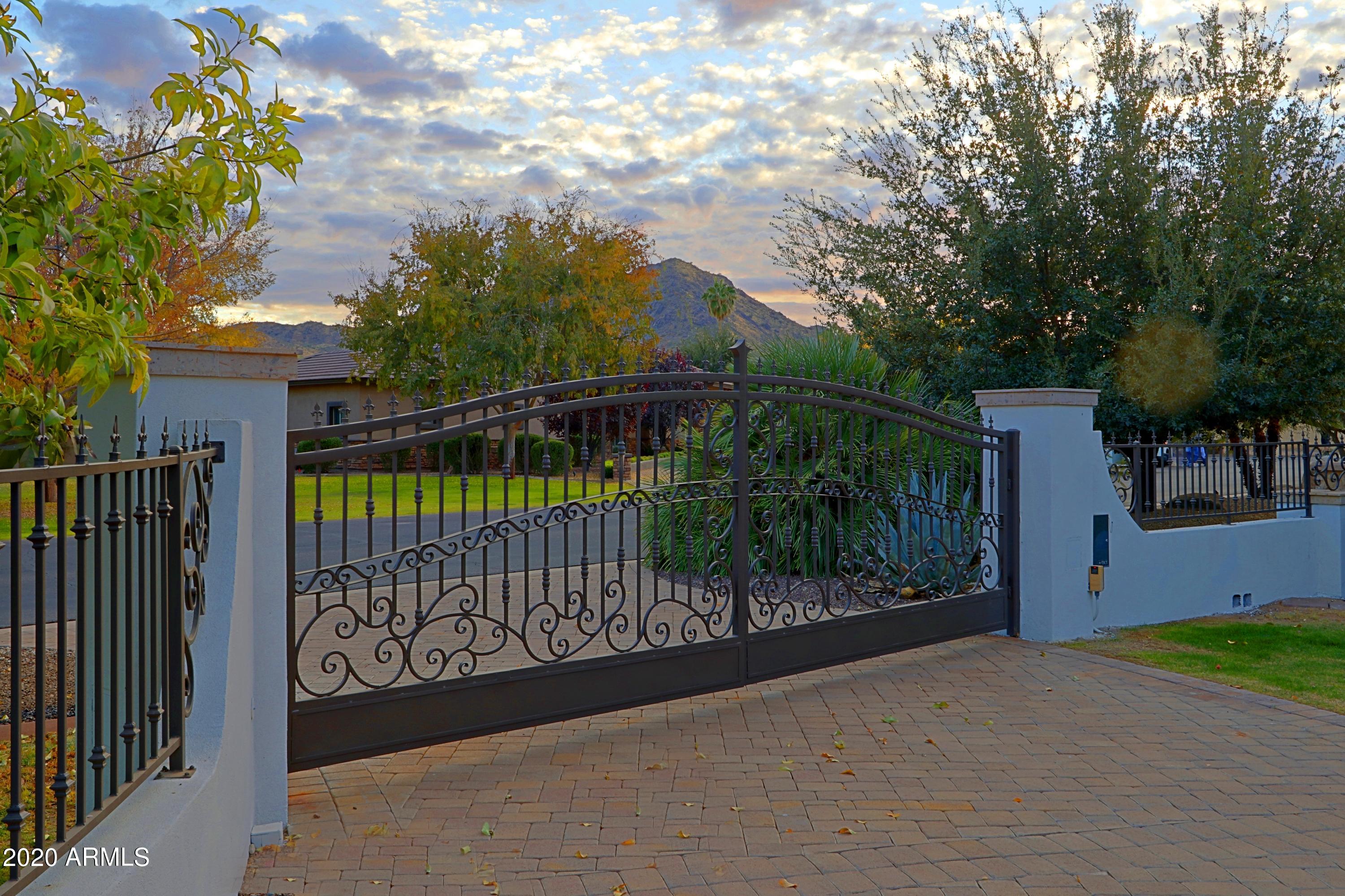 Foothills Estate - Residential