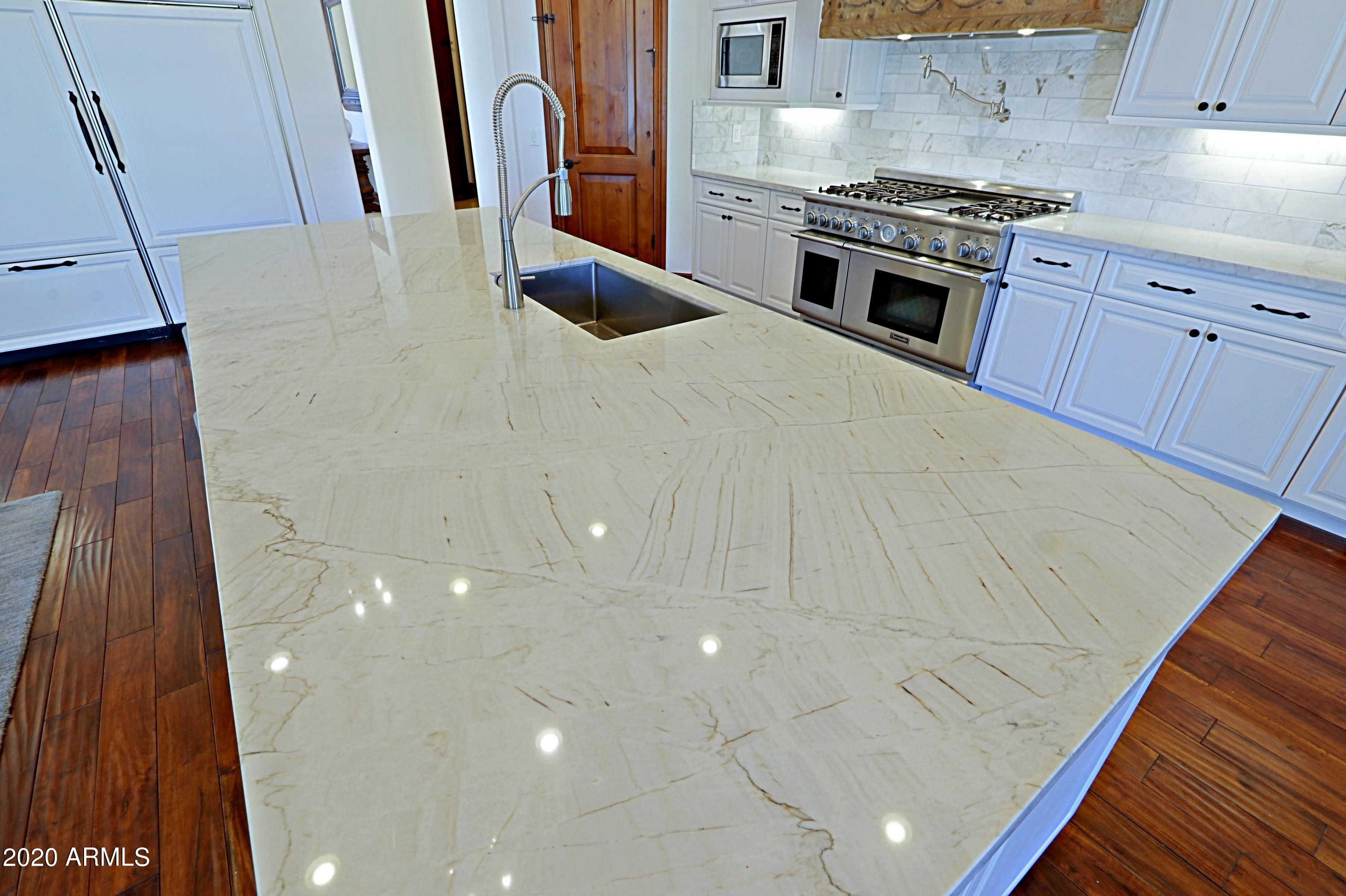 Foothills Estate - Residential